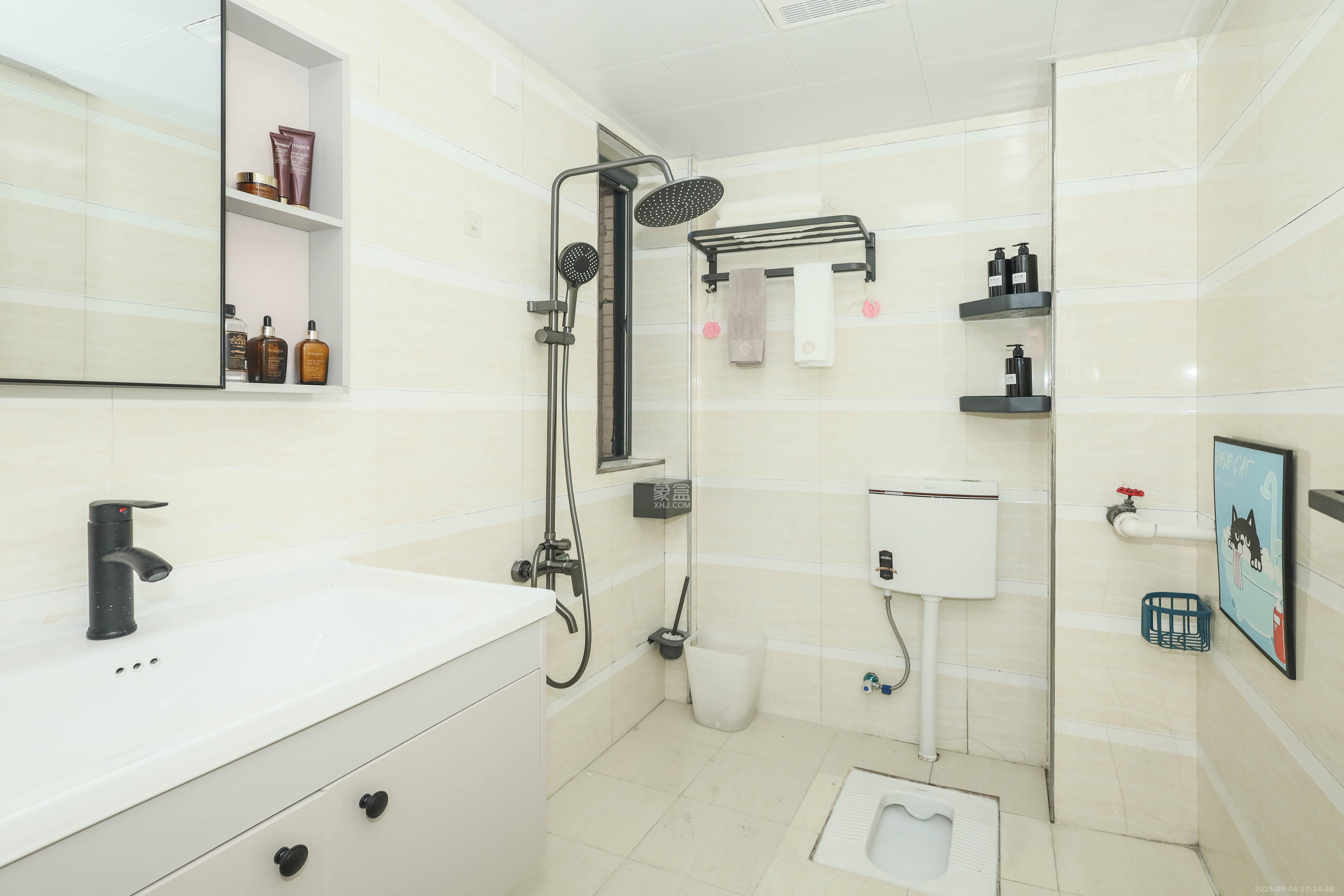 保利麓谷林语A区  3室2厅1卫    78.0万卫生间