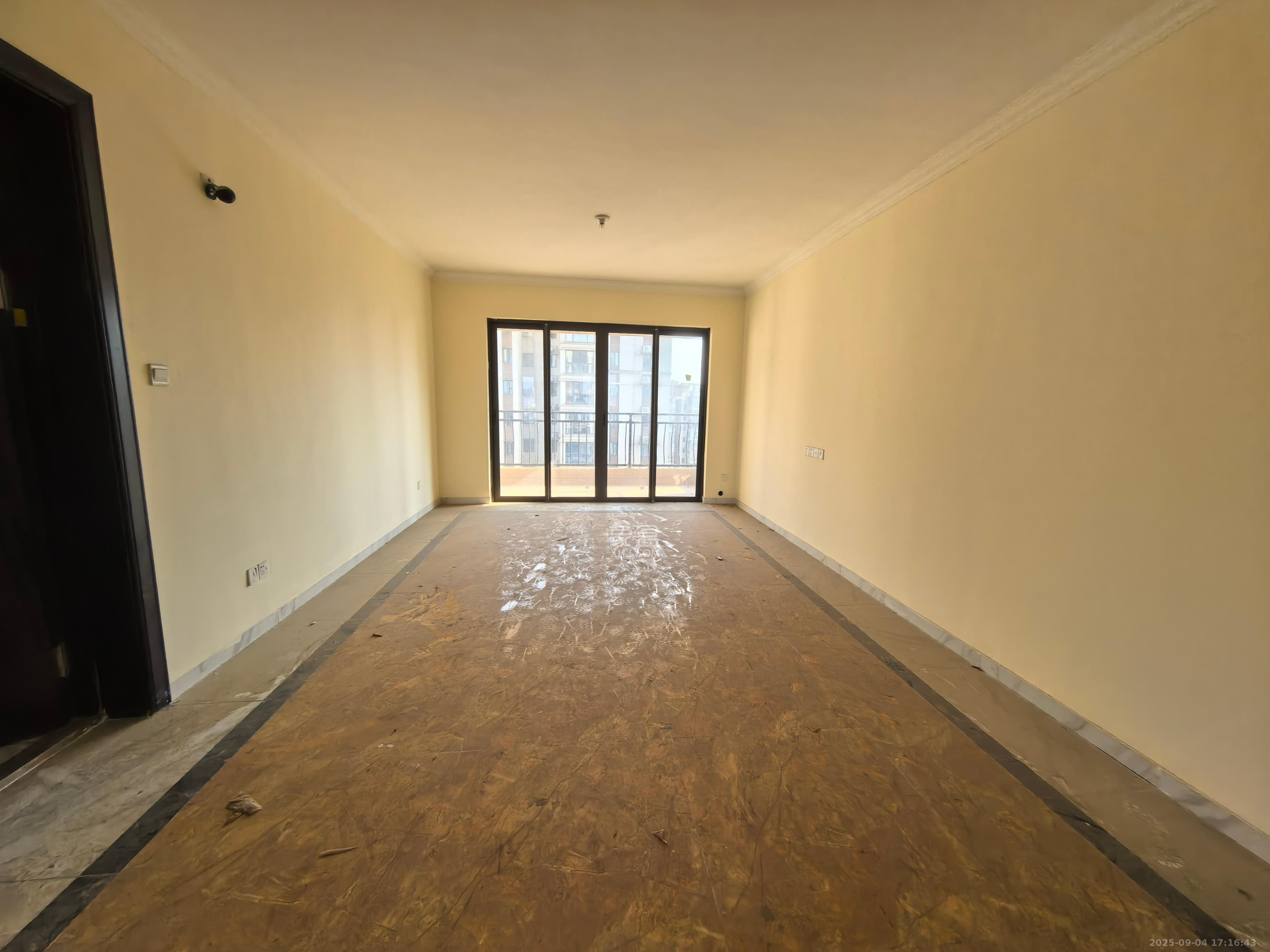 碧桂园公园壹号（凯怡茗苑）  3室2厅2卫    1500.0元/月室内图