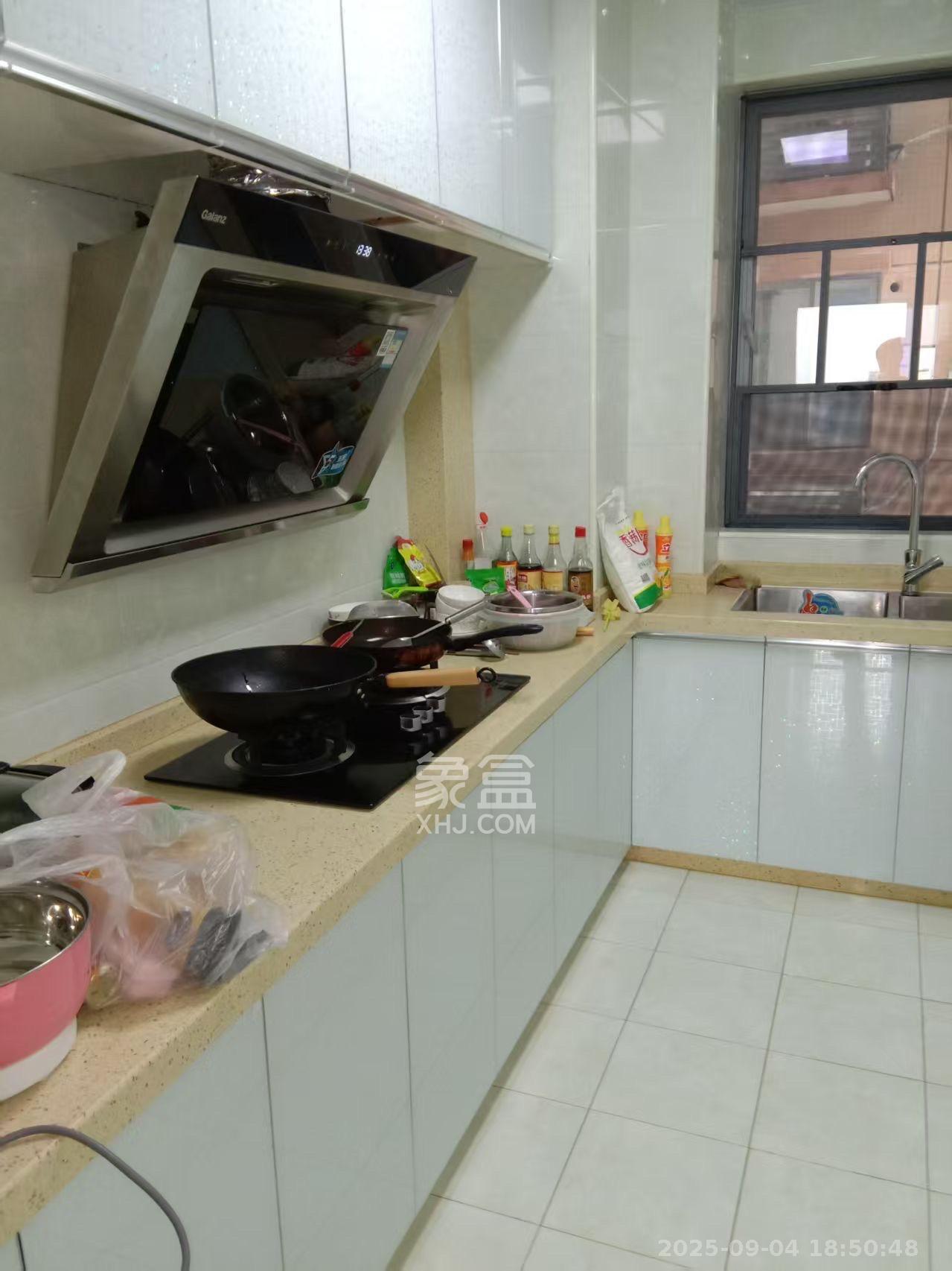 潇湘奥林匹克花园 1室1厅1卫 800.0元/月 潇湘奥林匹克花园 1室1厅1卫 800.0元/月室内图