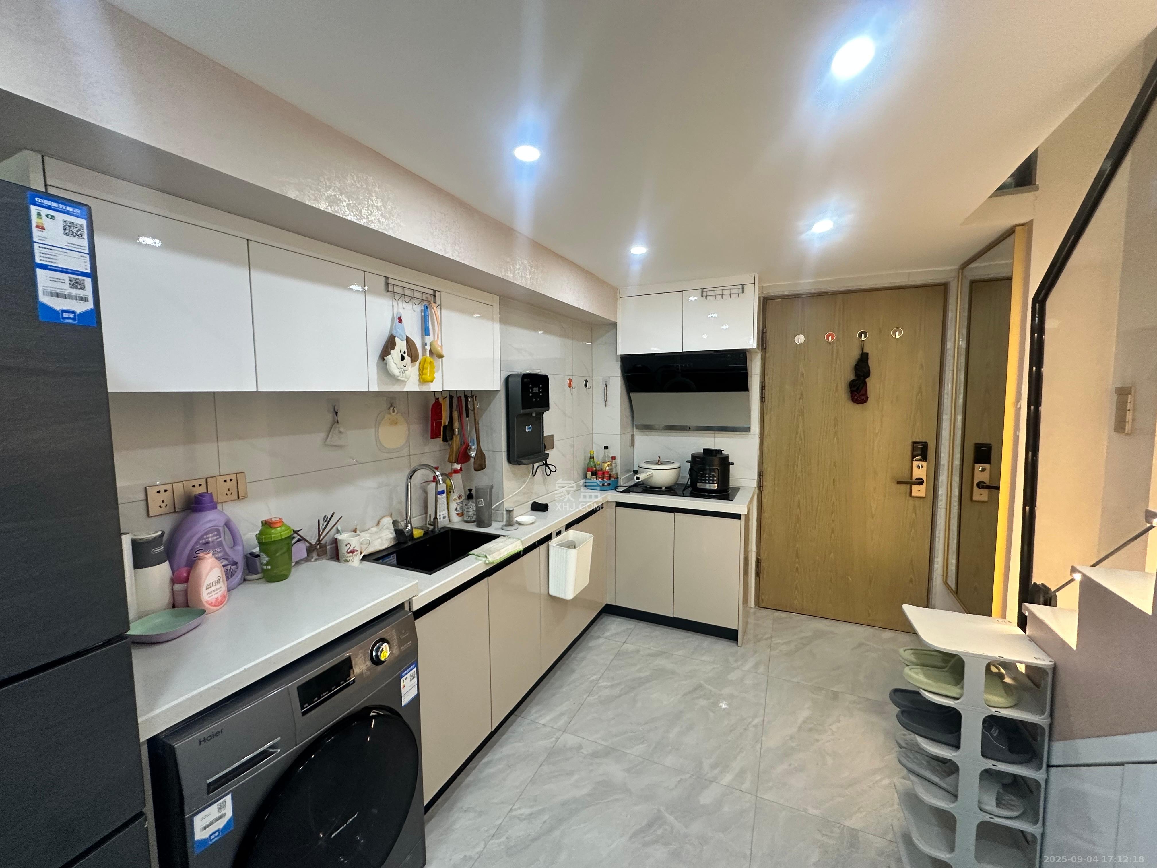 福晟翡翠湾 2室1厅1卫 1900.0元/月 福晟翡翠湾 2室1厅1卫 1900.0元/月室内图