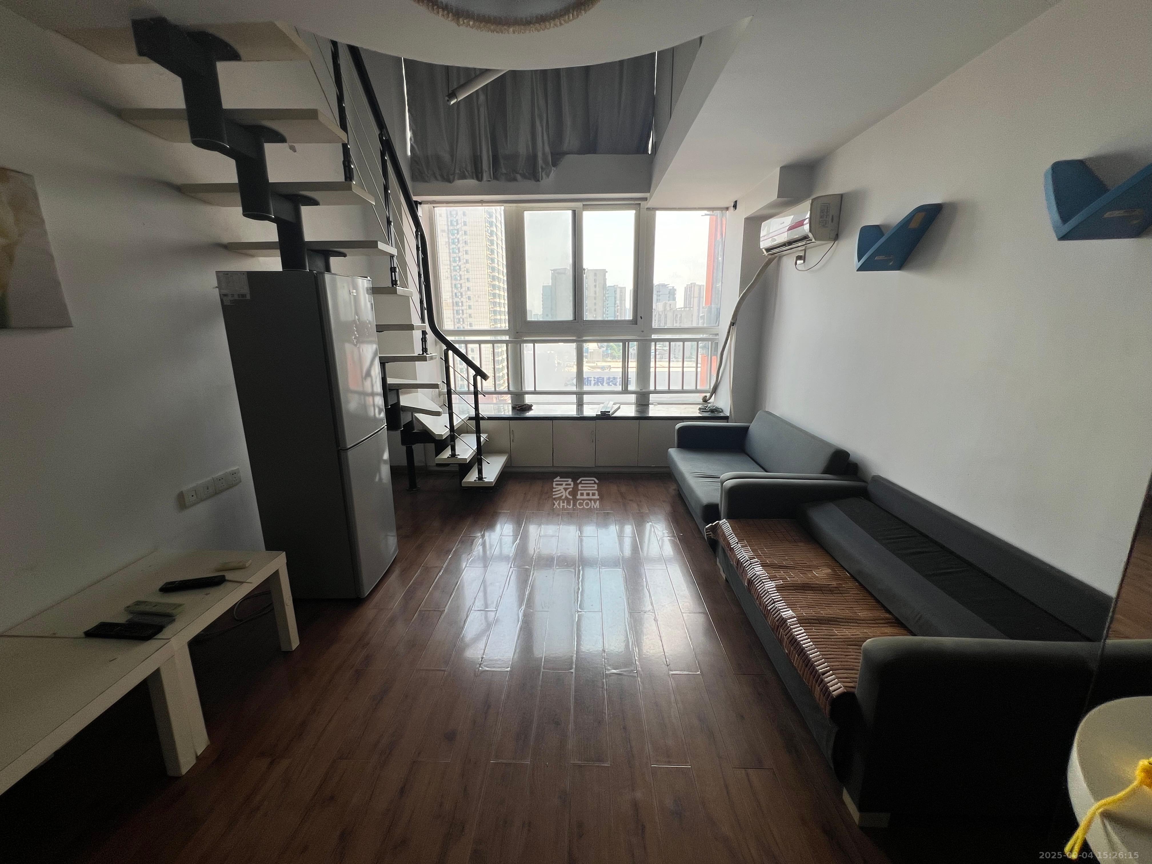 他城(天鸿时代公寓) 1室1厅1卫 1400.0元/月 他城(天鸿时代公寓) 1室1厅1卫 1400.0元/月室内图