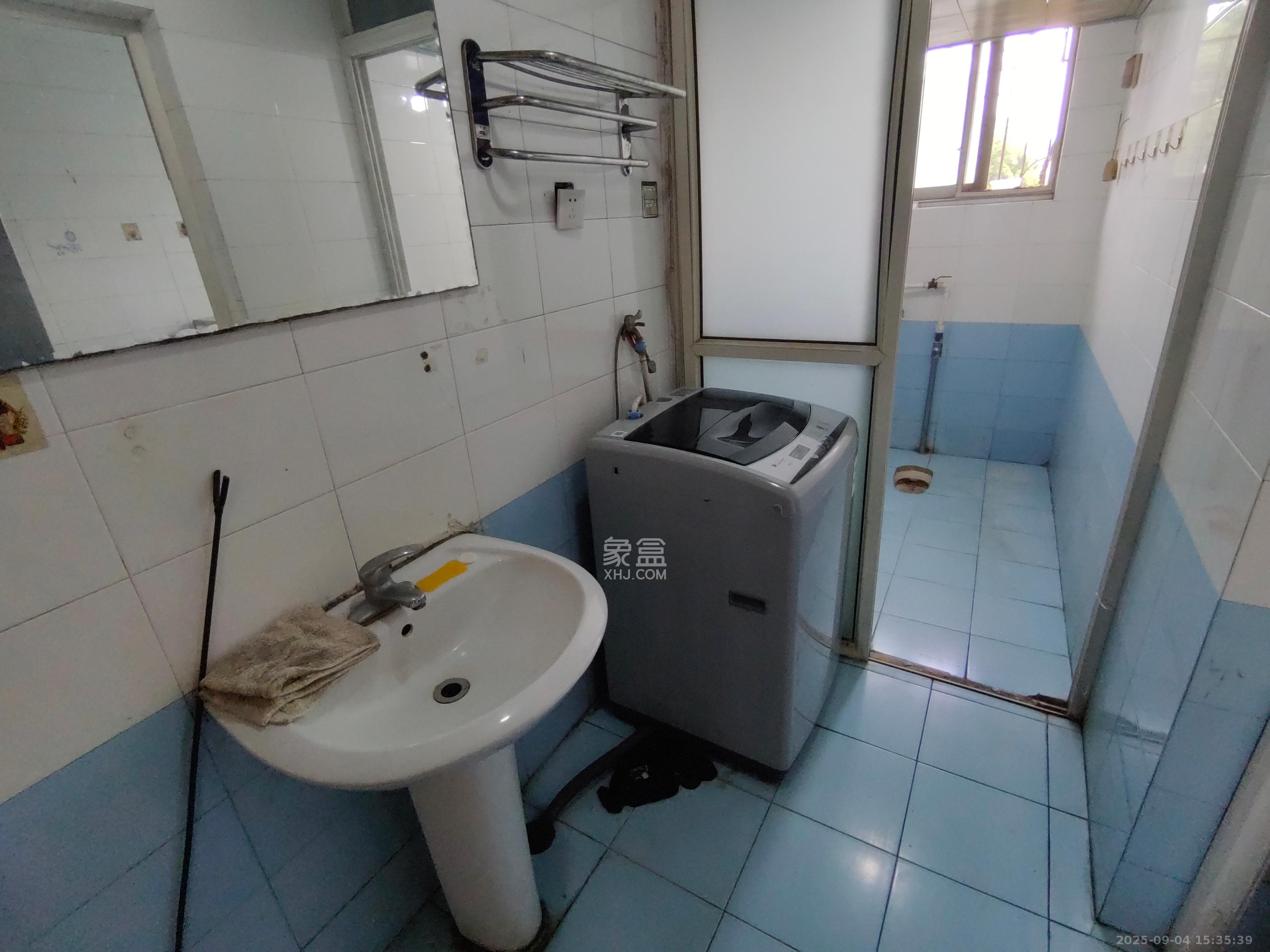 中建五局天心苑  3室1厅1卫   1600.00元/月室内图