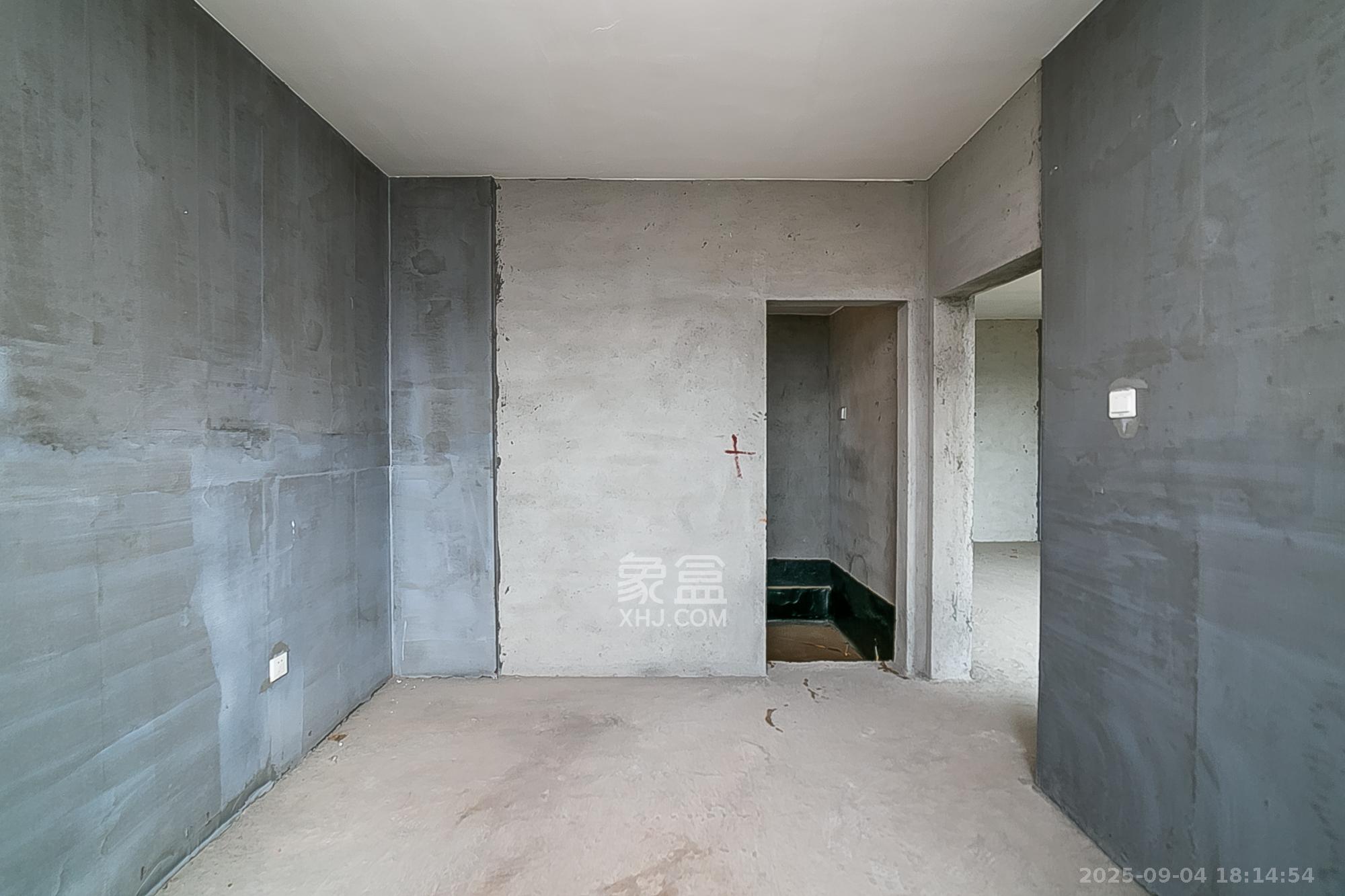 天鸿天府(天鸿中央大院)  3室2厅2卫    104.9万 天鸿天府(天鸿中央大院)  3室2厅2卫    104.9万卧室