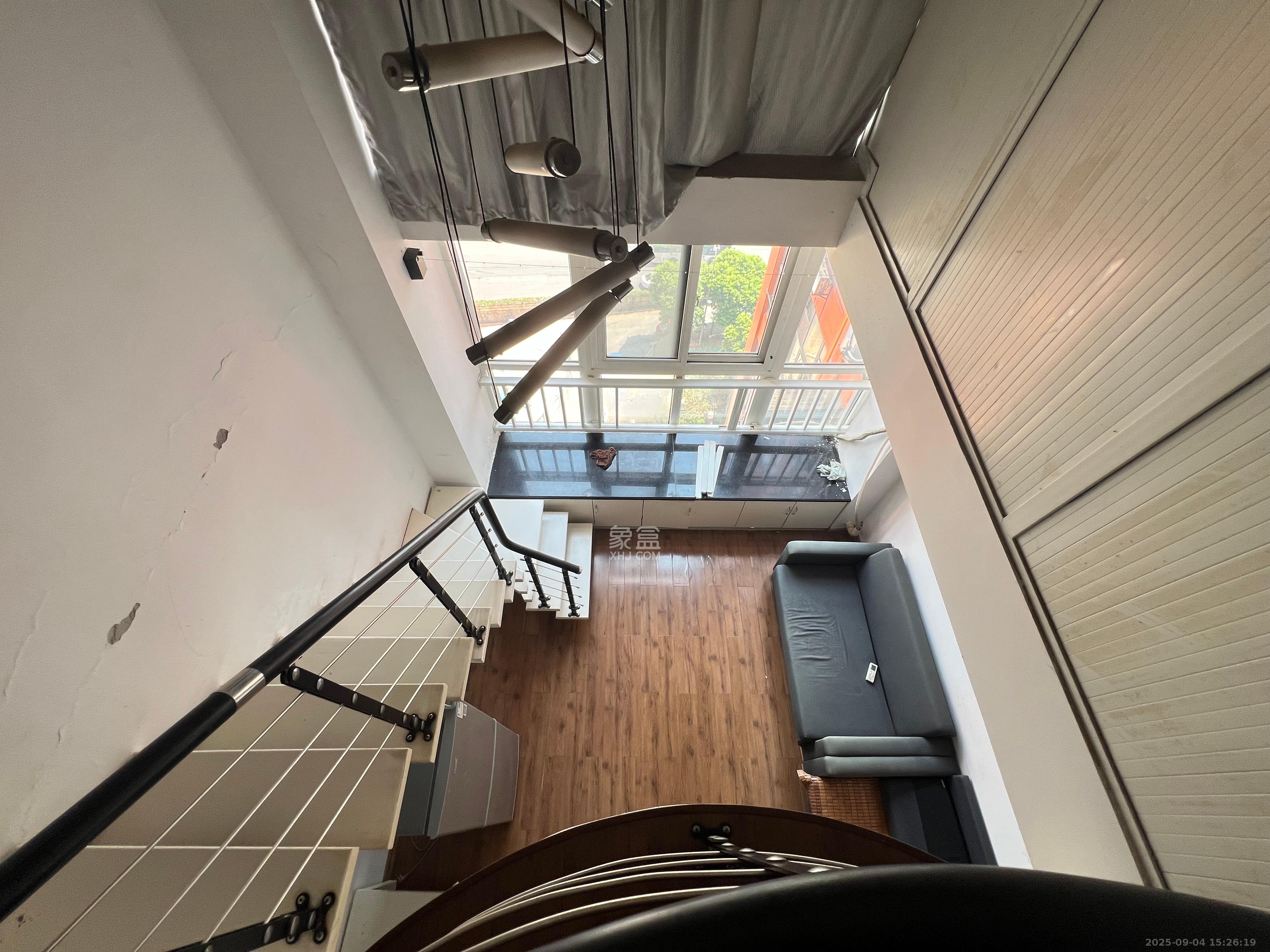 他城(天鸿时代公寓) 1室1厅1卫 1400.0元/月 他城(天鸿时代公寓) 1室1厅1卫 1400.0元/月室内图