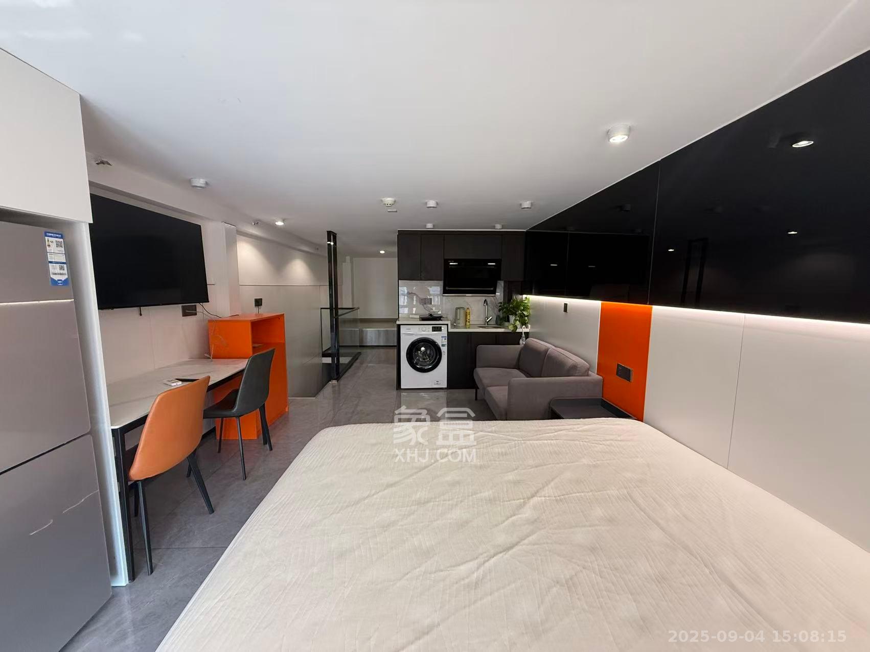 龙湖新壹城  1室1厅1卫    1600.0元/月室内图