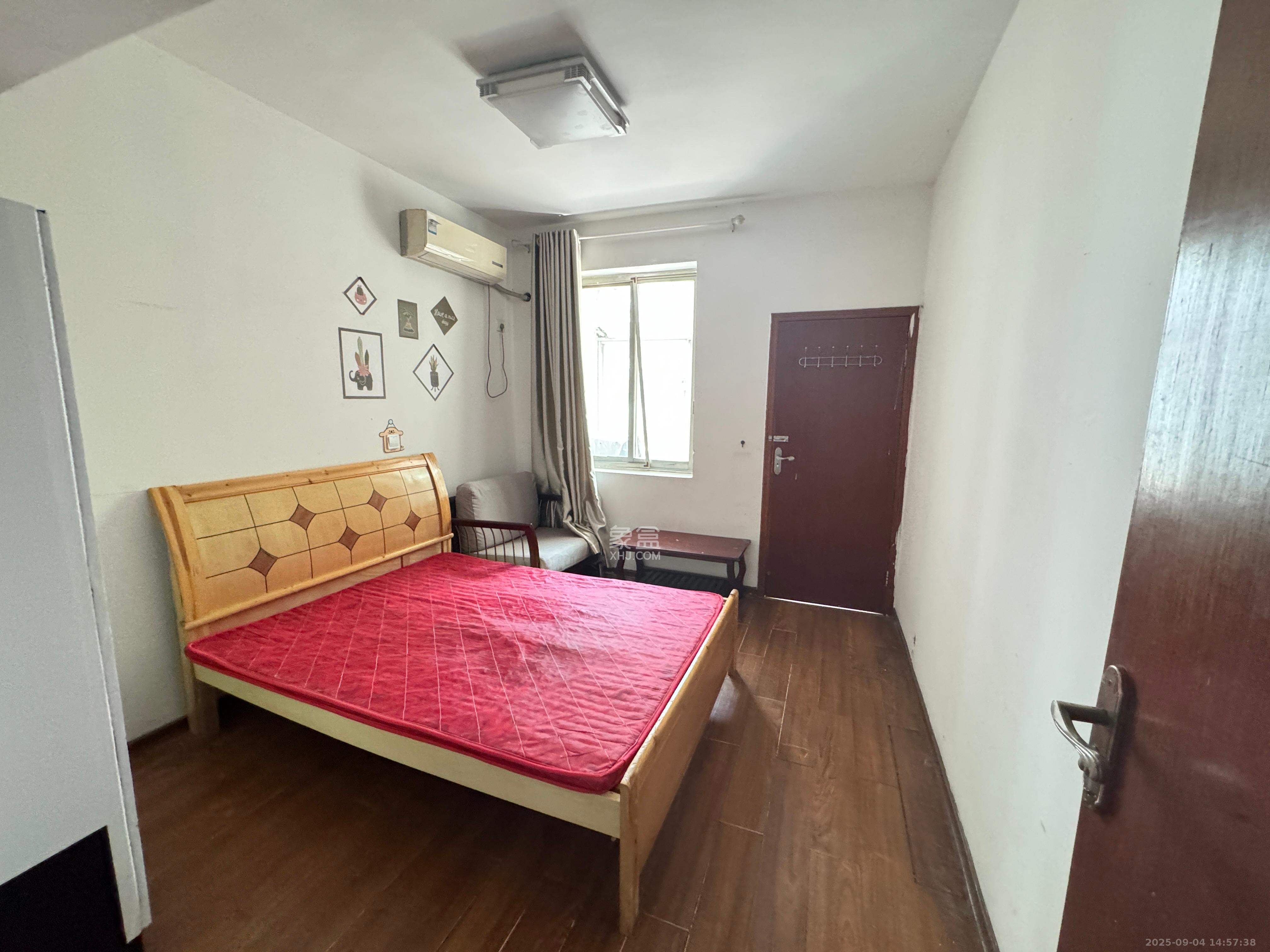 天心物业 2室1厅1卫 1400.0元/月 天心物业 2室1厅1卫 1400.0元/月室内图