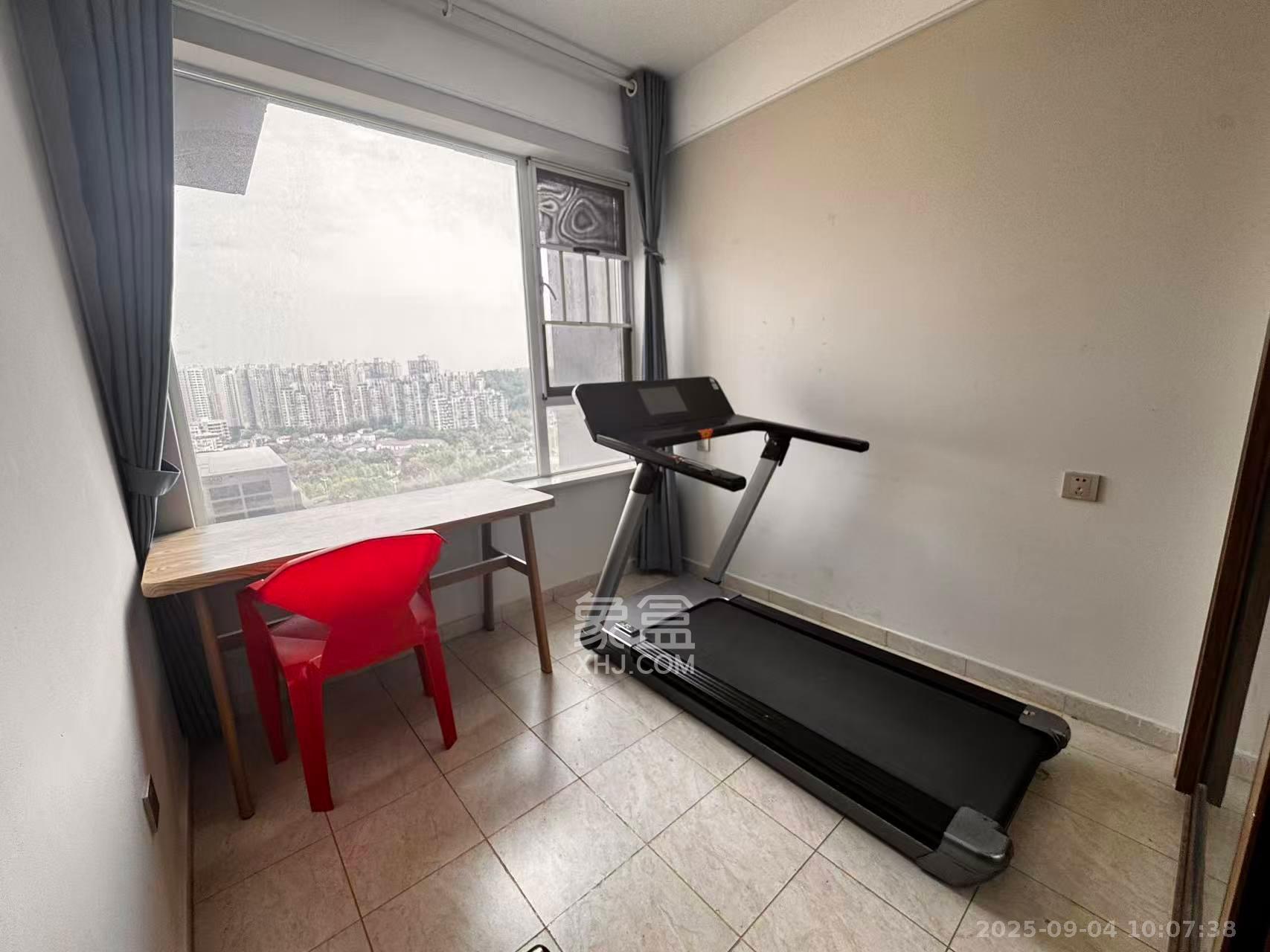 中欣楚天御府E区  3室2厅2卫    2200.0元/月 中欣楚天御府E区  3室2厅2卫    2200.0元/月室内图