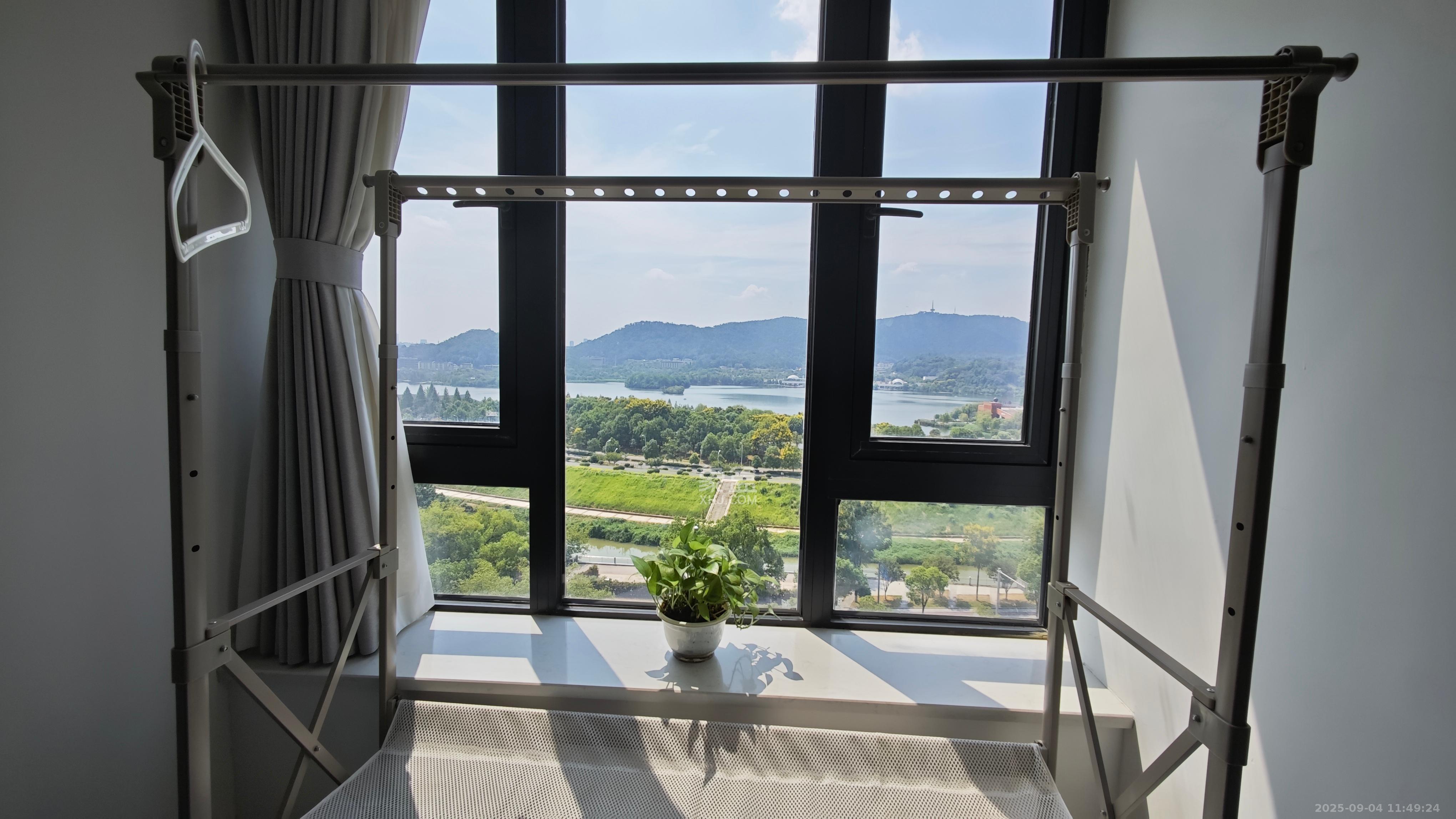 越秀悦湖台  1室0厅0卫    2700.0元/月 越秀悦湖台  1室0厅0卫    2700.0元/月室内图