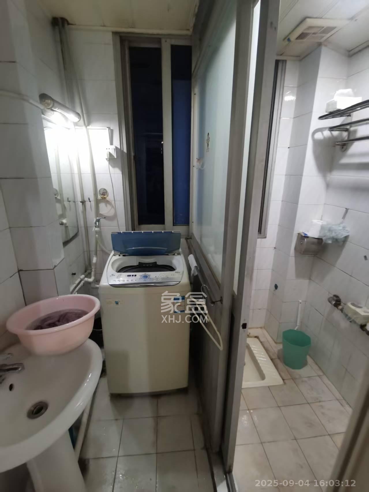 向韶村  2室2厅1卫    1700.0元/月室内图