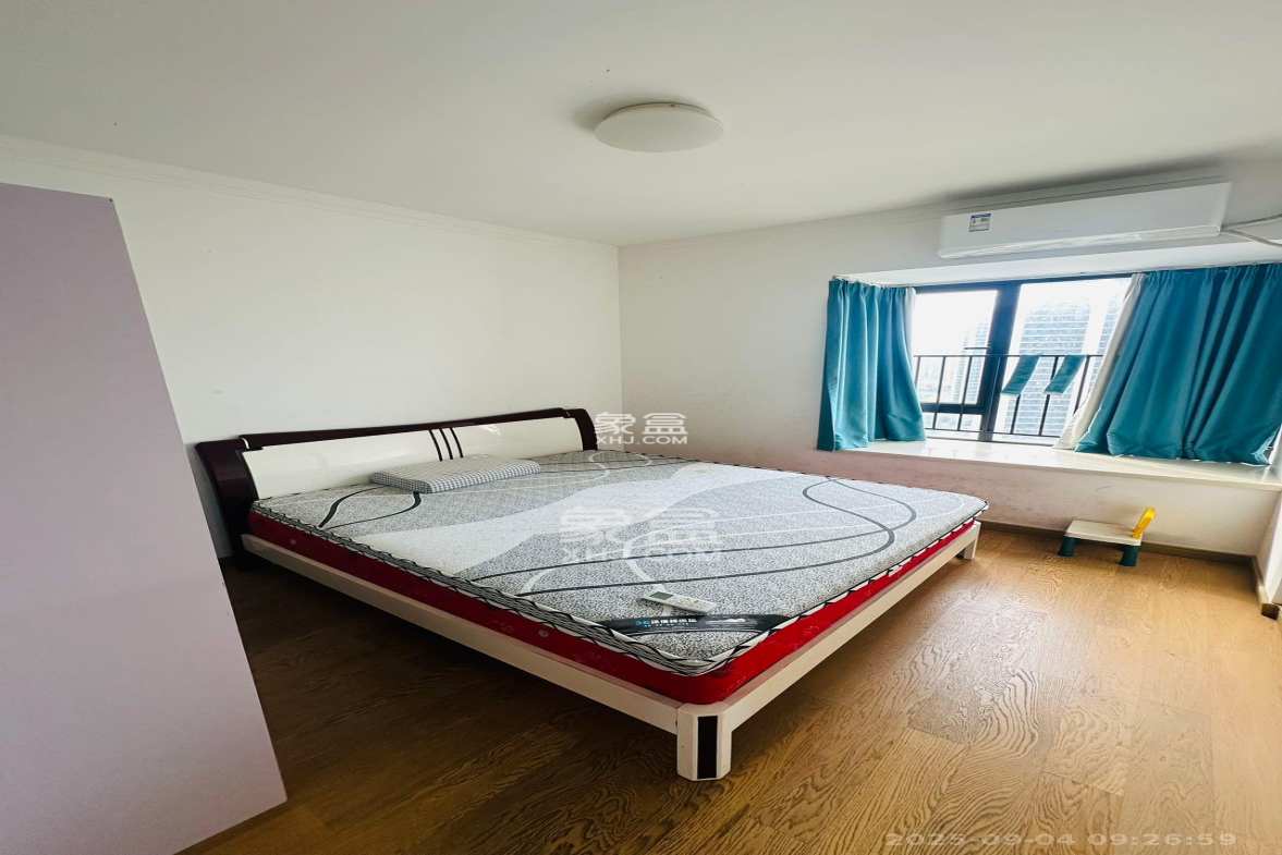 万润滨江天著  4室2厅2卫    2600.0元/月 万润滨江天著  4室2厅2卫    2600.0元/月室内图