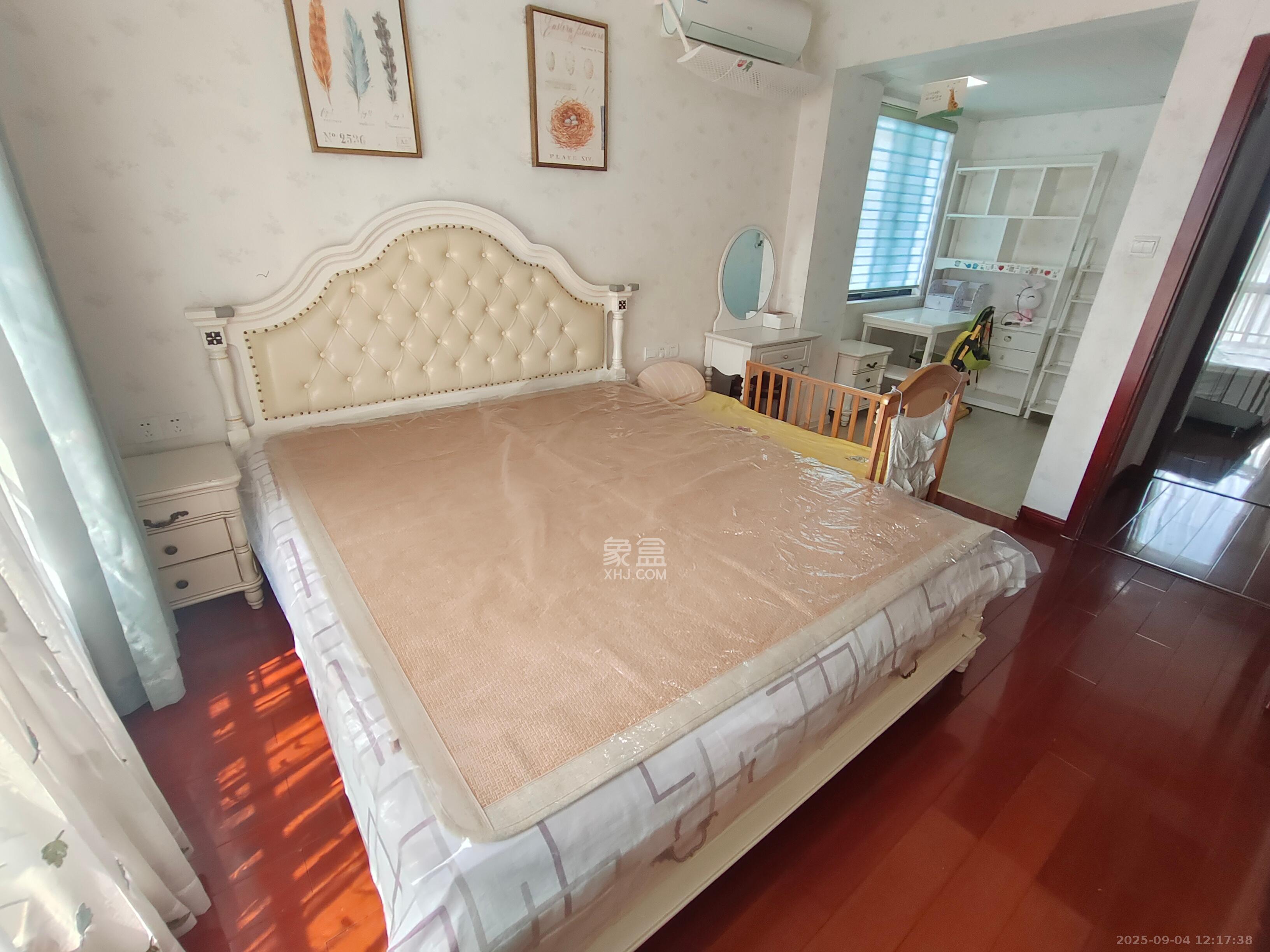 和庄 3室2厅1卫 2500.0元/月 和庄 3室2厅1卫 2500.0元/月室内图