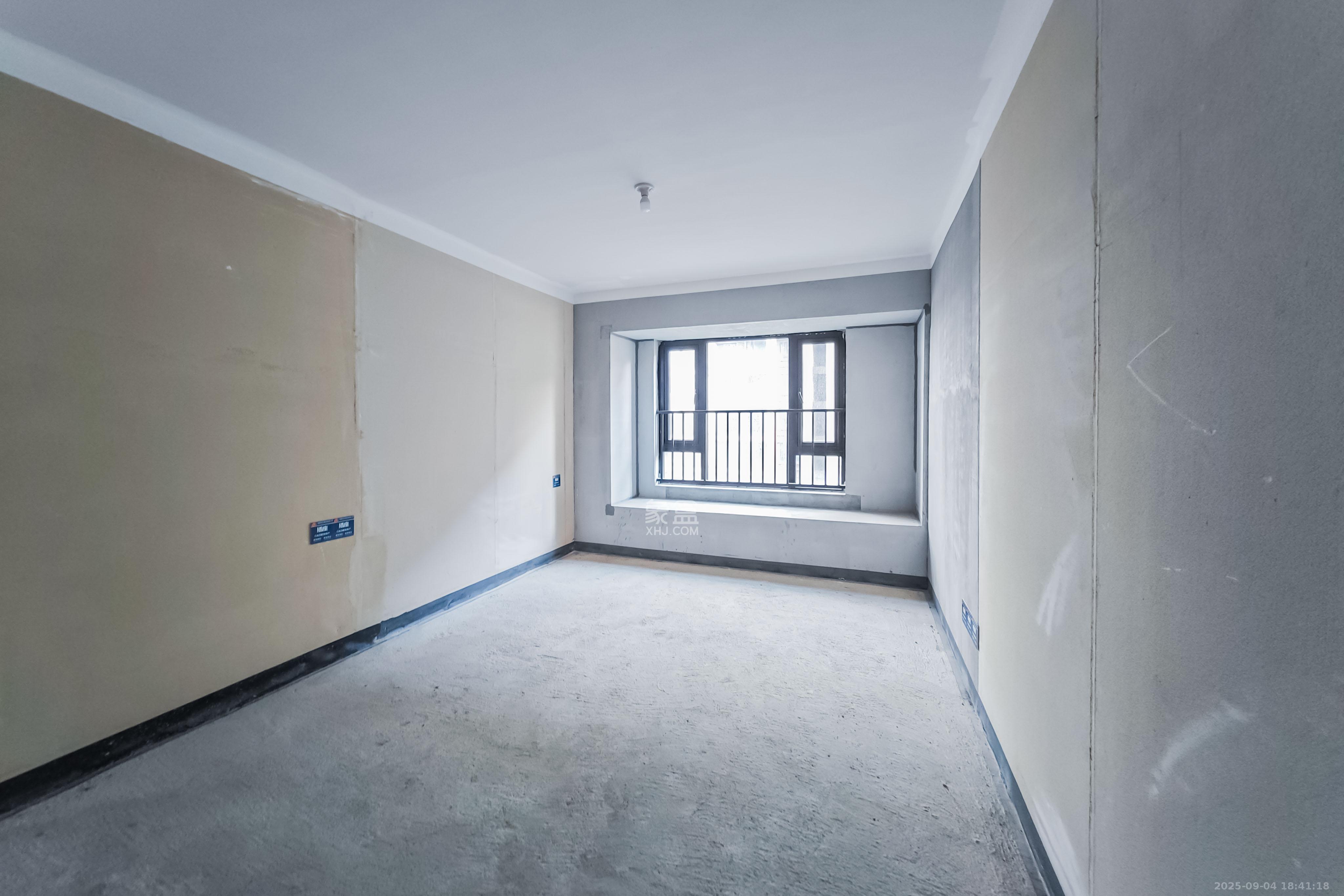 建发玖洲和玺 4室2厅2卫 148.5万 建发玖洲和玺 4室2厅2卫 148.5万其他