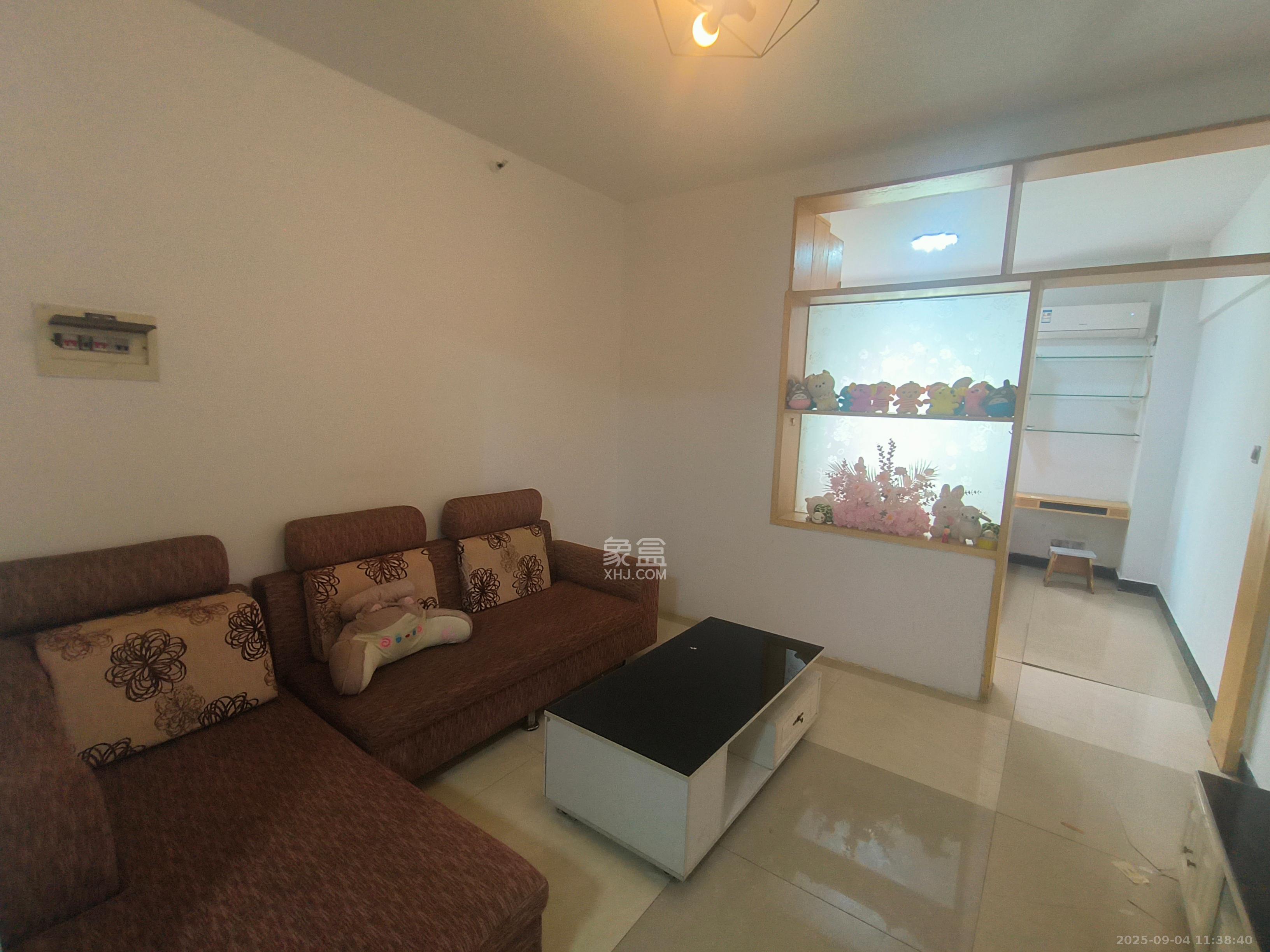 尚都花园城  1室1厅1卫    1100.0元/月室内图