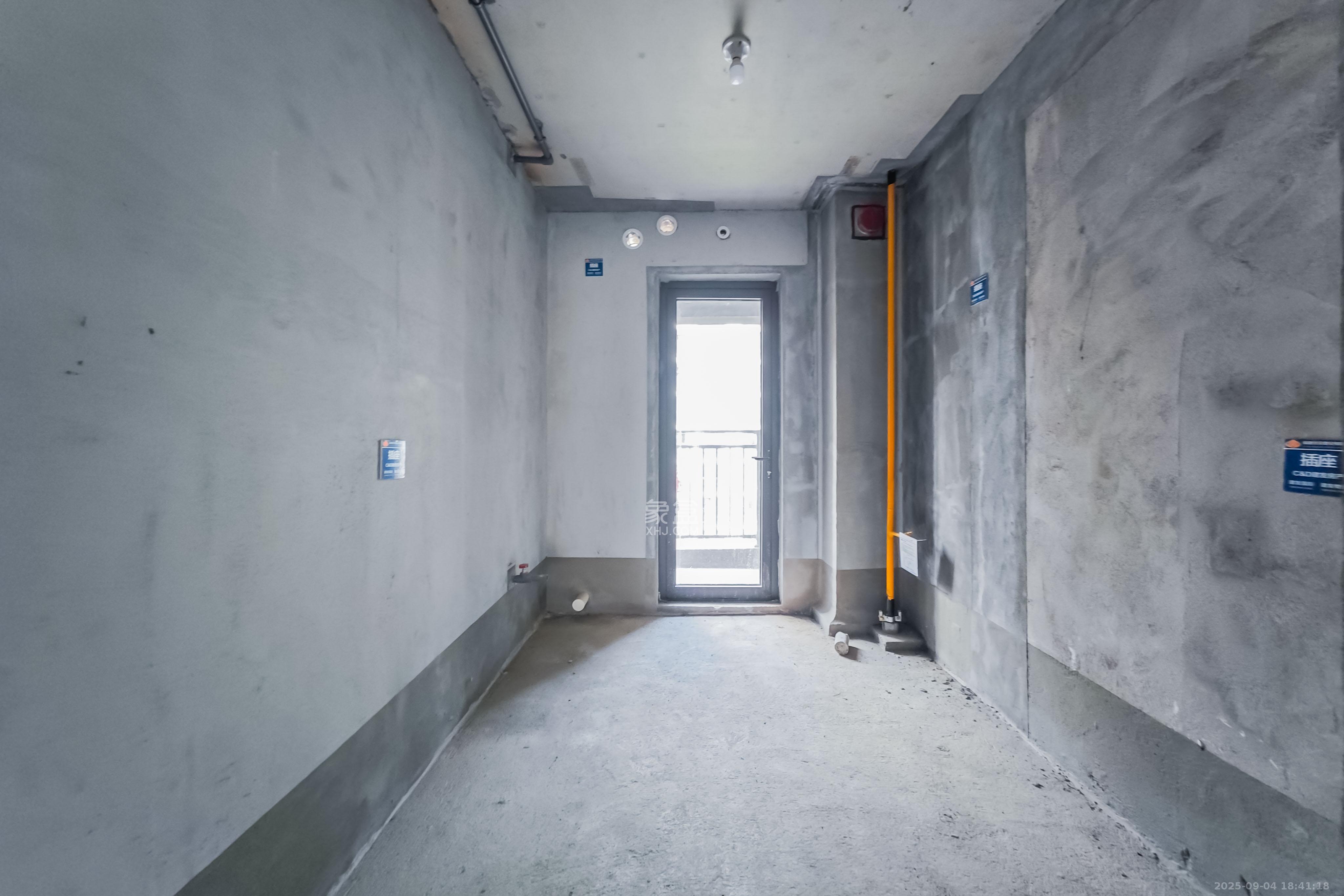 建发玖洲和玺 4室2厅2卫 148.5万 建发玖洲和玺 4室2厅2卫 148.5万其他