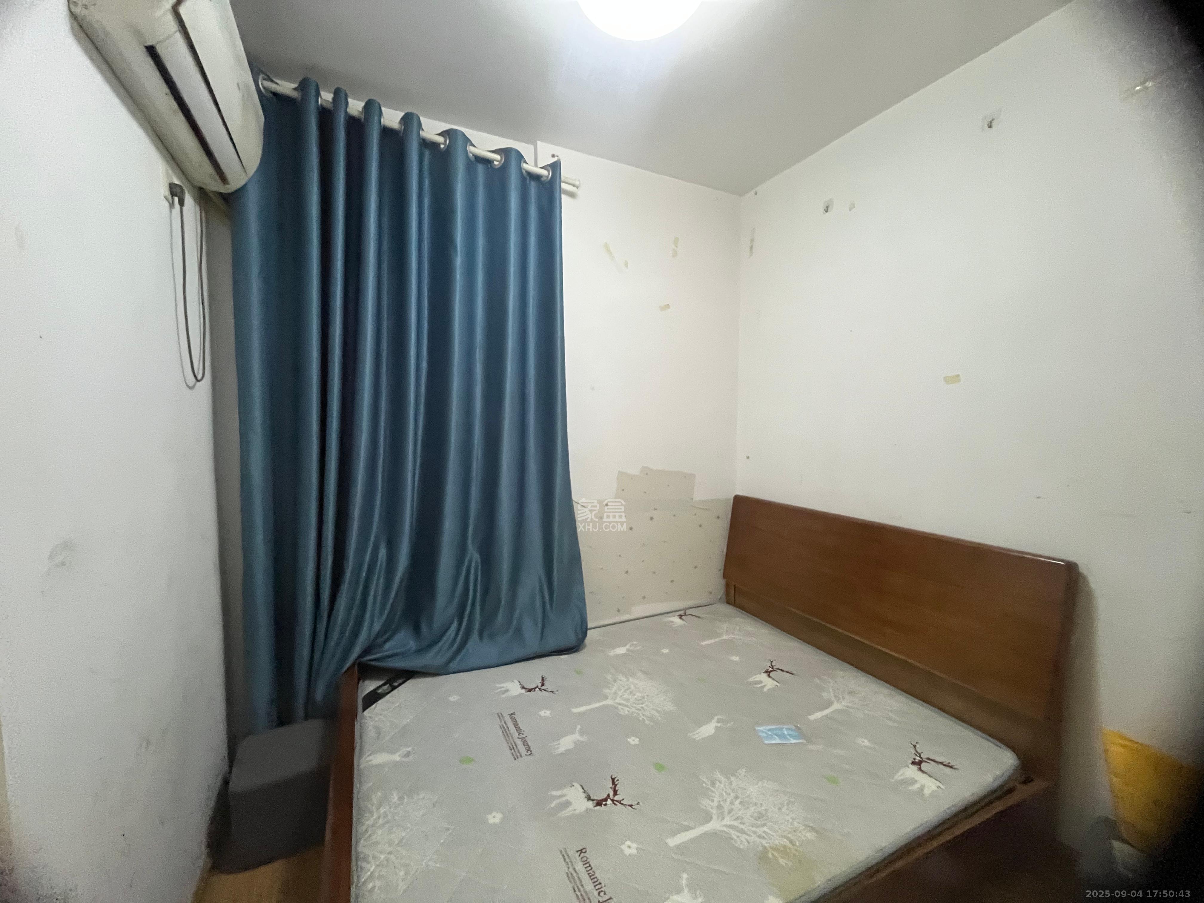 旭辉香樟公馆  3室2厅2卫    2200.0元/月室内图