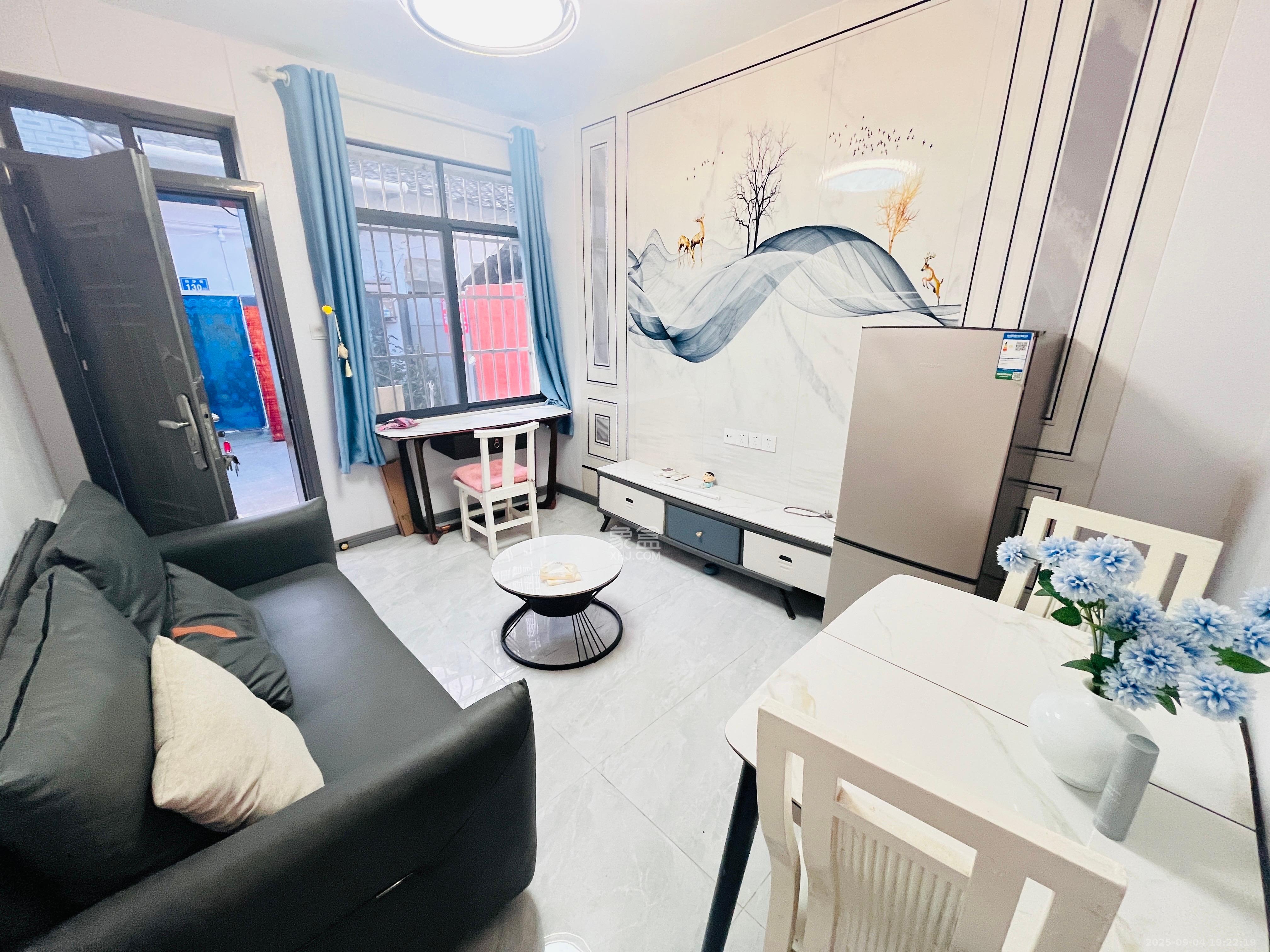 白沙街(白沙巷)散盘 2室1厅1卫 2000.0元/月 白沙街(白沙巷)散盘 2室1厅1卫 2000.0元/月室内图