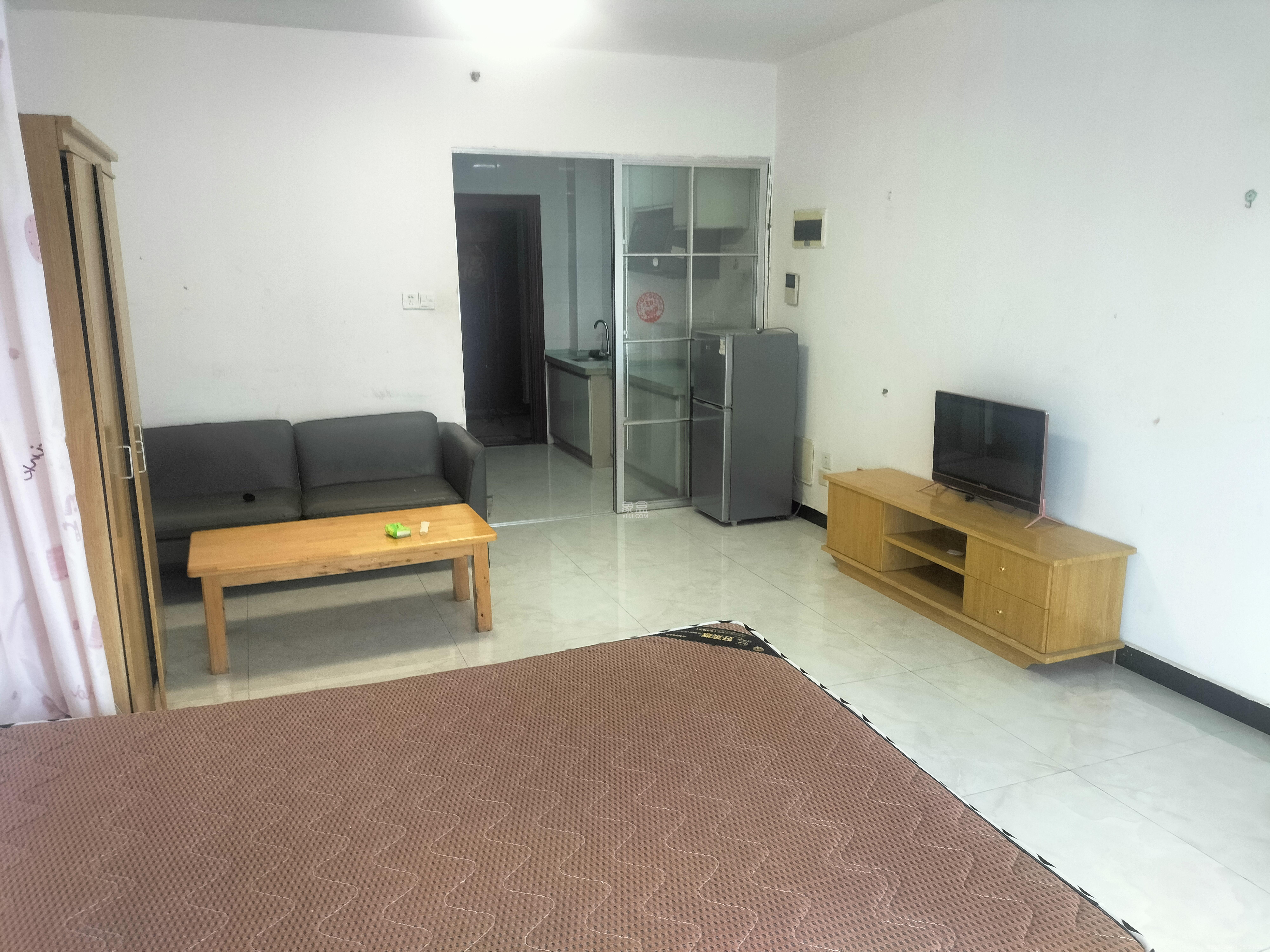 时代星空  1室1厅1卫    1100.0元/月室内图