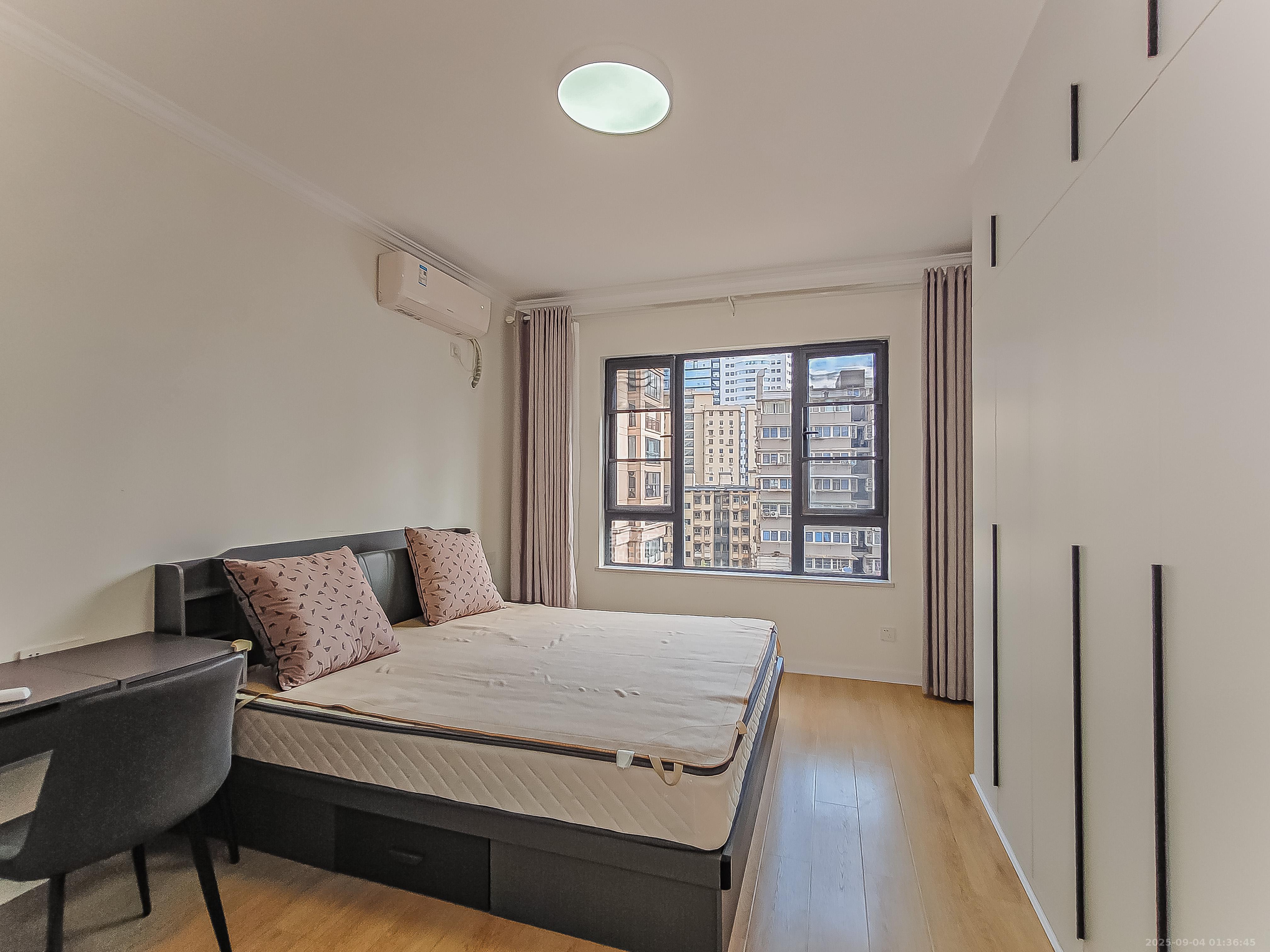 韭菜园嘉苑  4室1厅1卫    225.0万 韭菜园嘉苑  4室1厅1卫    225.0万卧室