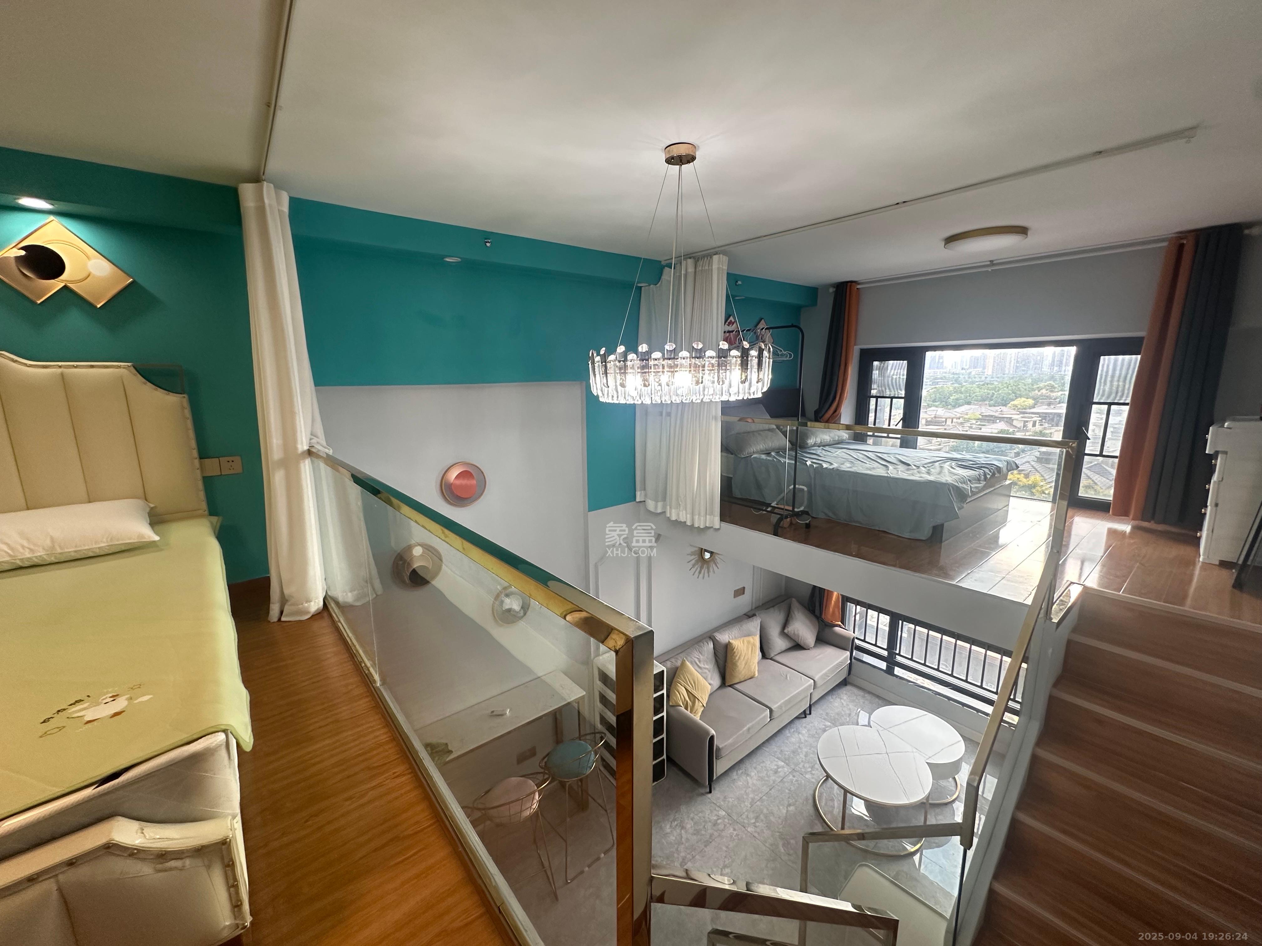 藏珑湖上公馆  1室1厅1卫    2500.0元/月室内图