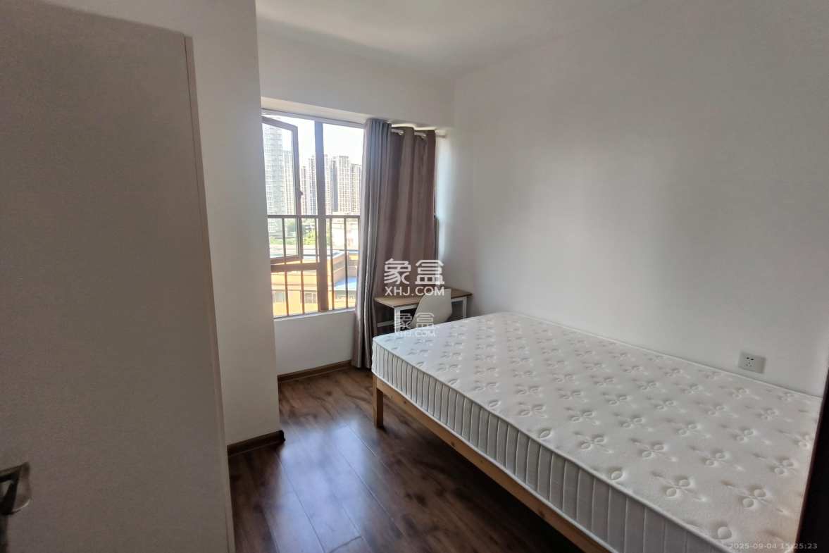 第六都(陆都小区) 3室2厅1卫 3000.0元/月 第六都(陆都小区) 3室2厅1卫 3000.0元/月室内图