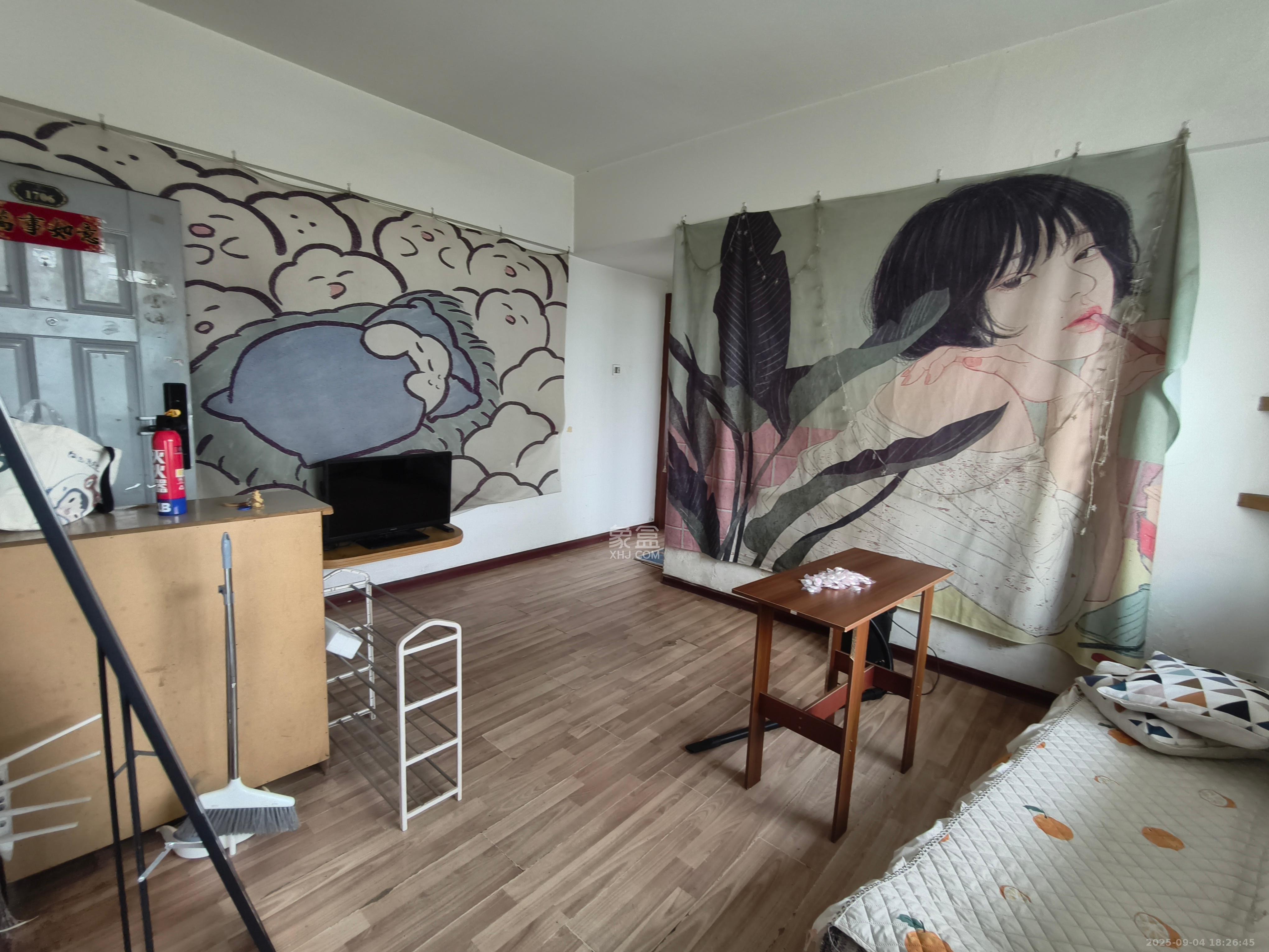 兴威帕克水岸  1室1厅1卫   1600.00元/月
