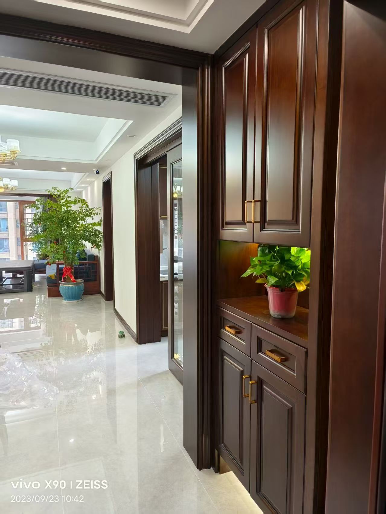 檀香山  4室2厅2卫    103.8万客厅