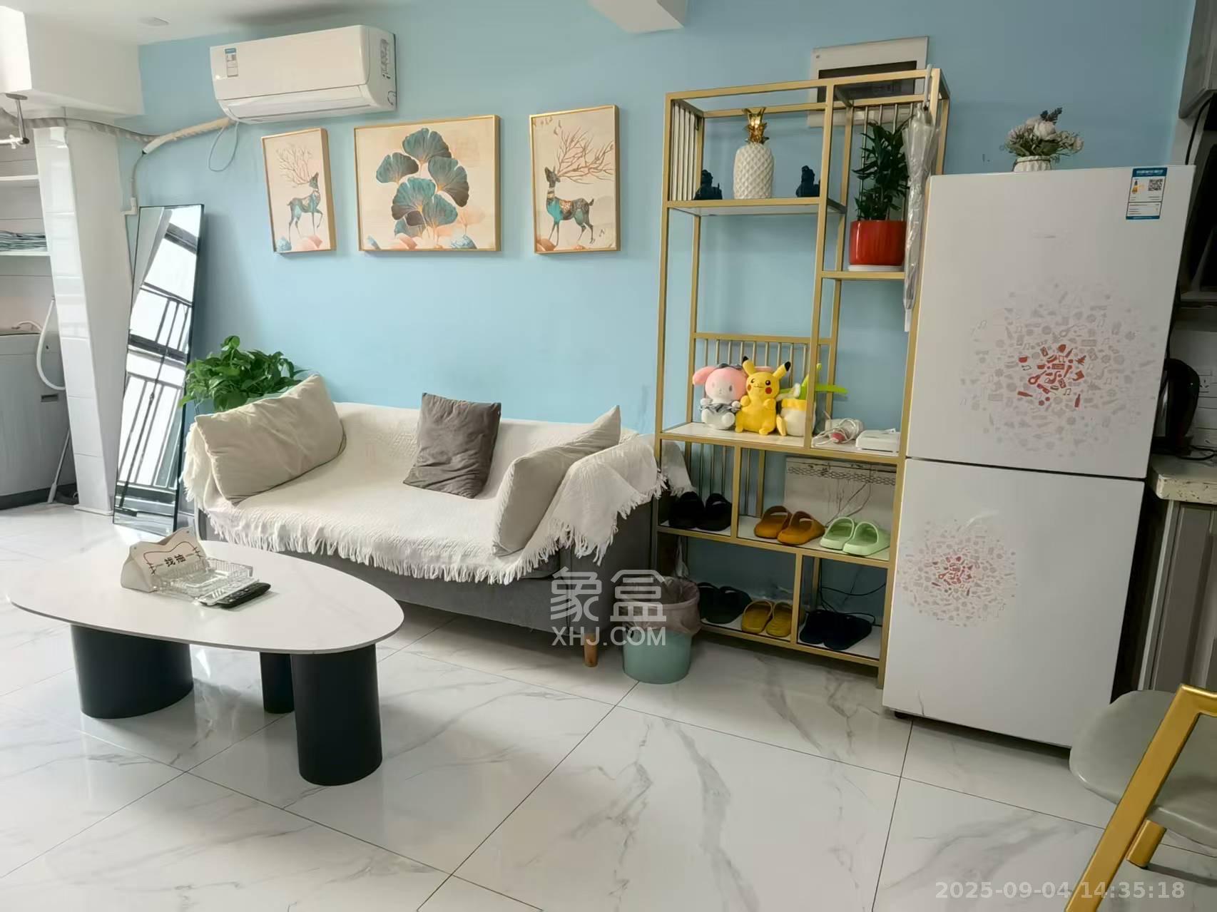 东盈商业广场(华泉城市广场)  2室1厅1卫    2400.0元/月 东盈商业广场(华泉城市广场)  2室1厅1卫    2400.0元/月室内图