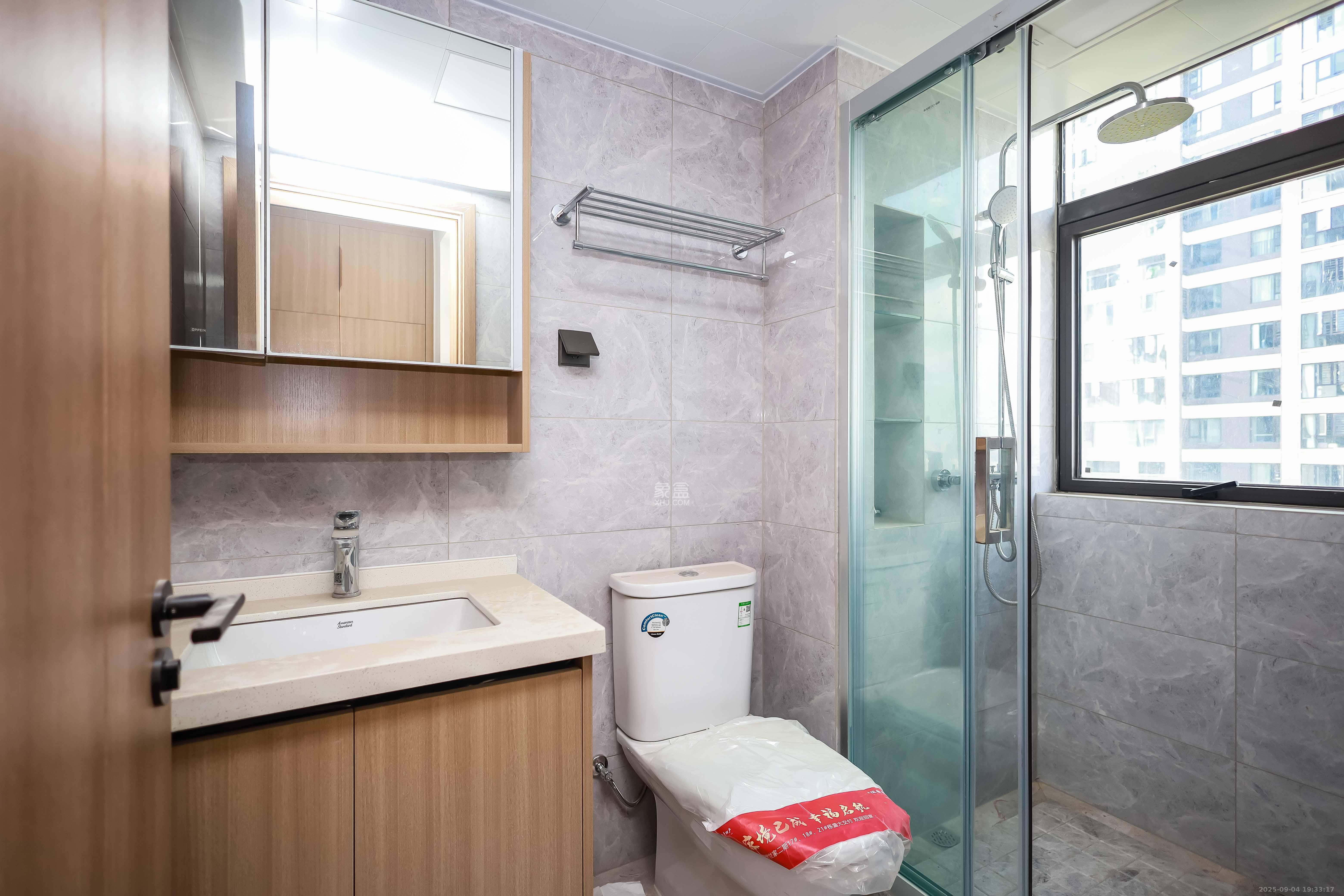 汉唐世家二期  4室2厅2卫    115.0万 汉唐世家二期  4室2厅2卫    115.0万卫生间