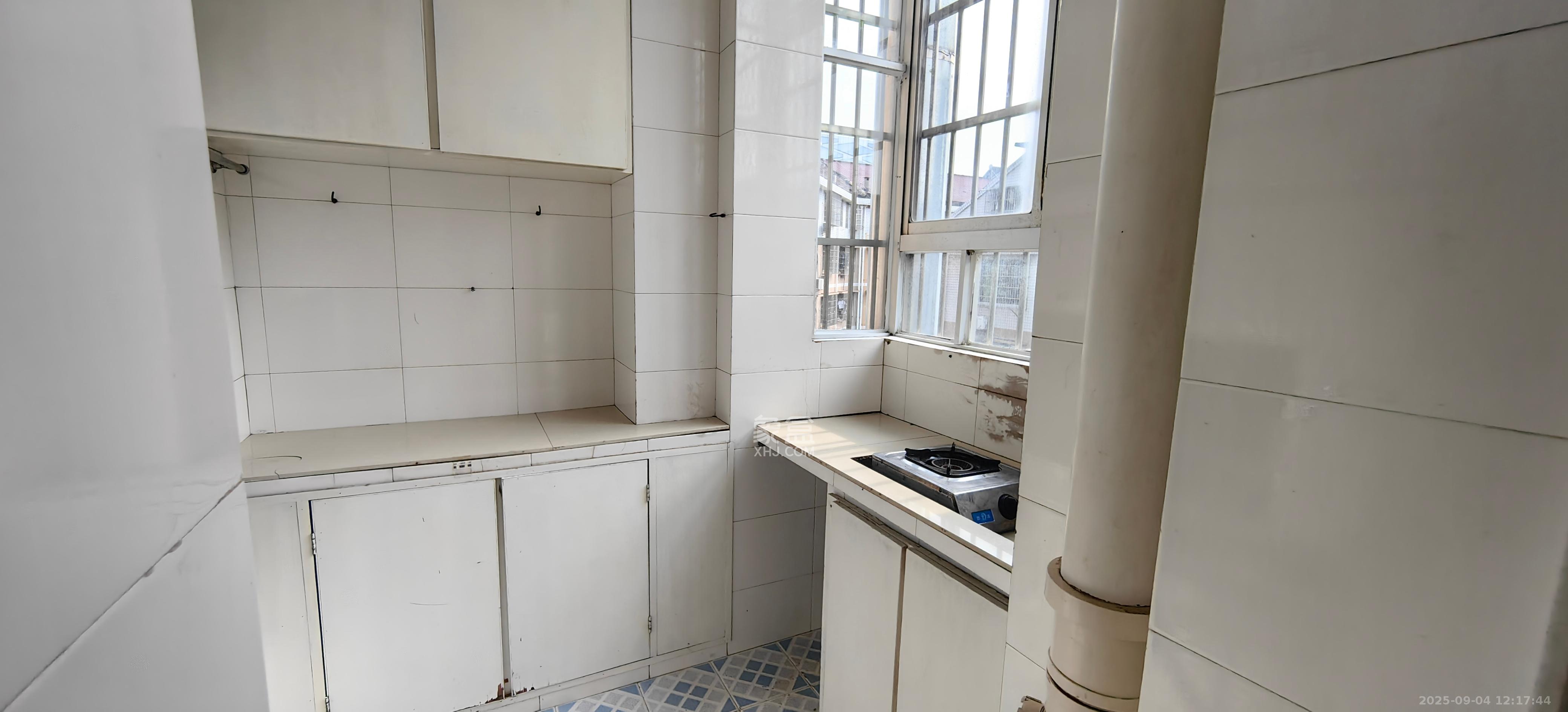 松雅安置小区  2室1厅1卫    1000.0元/月室内图