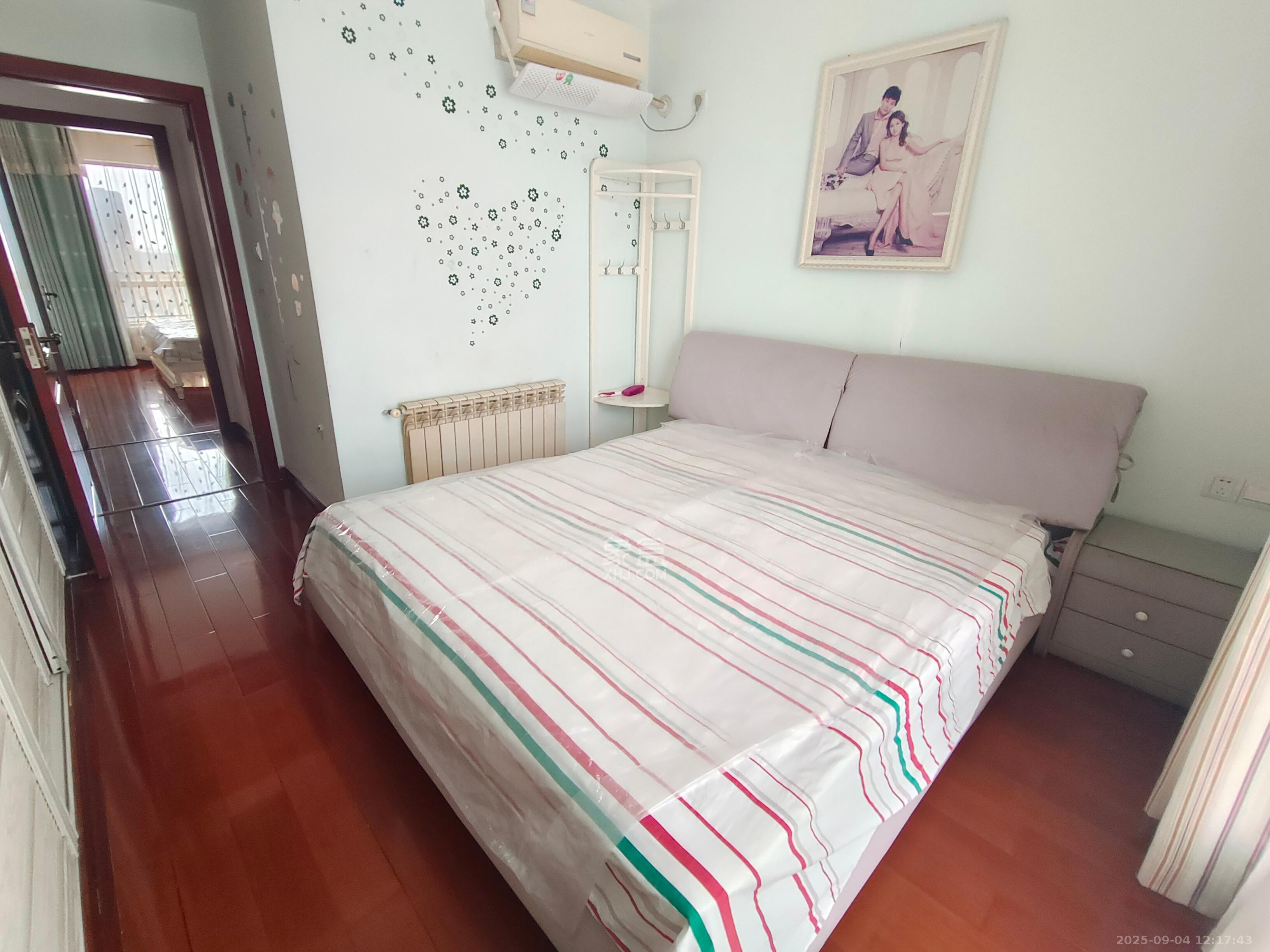 和庄  3室2厅1卫    2500.0元/月室内图