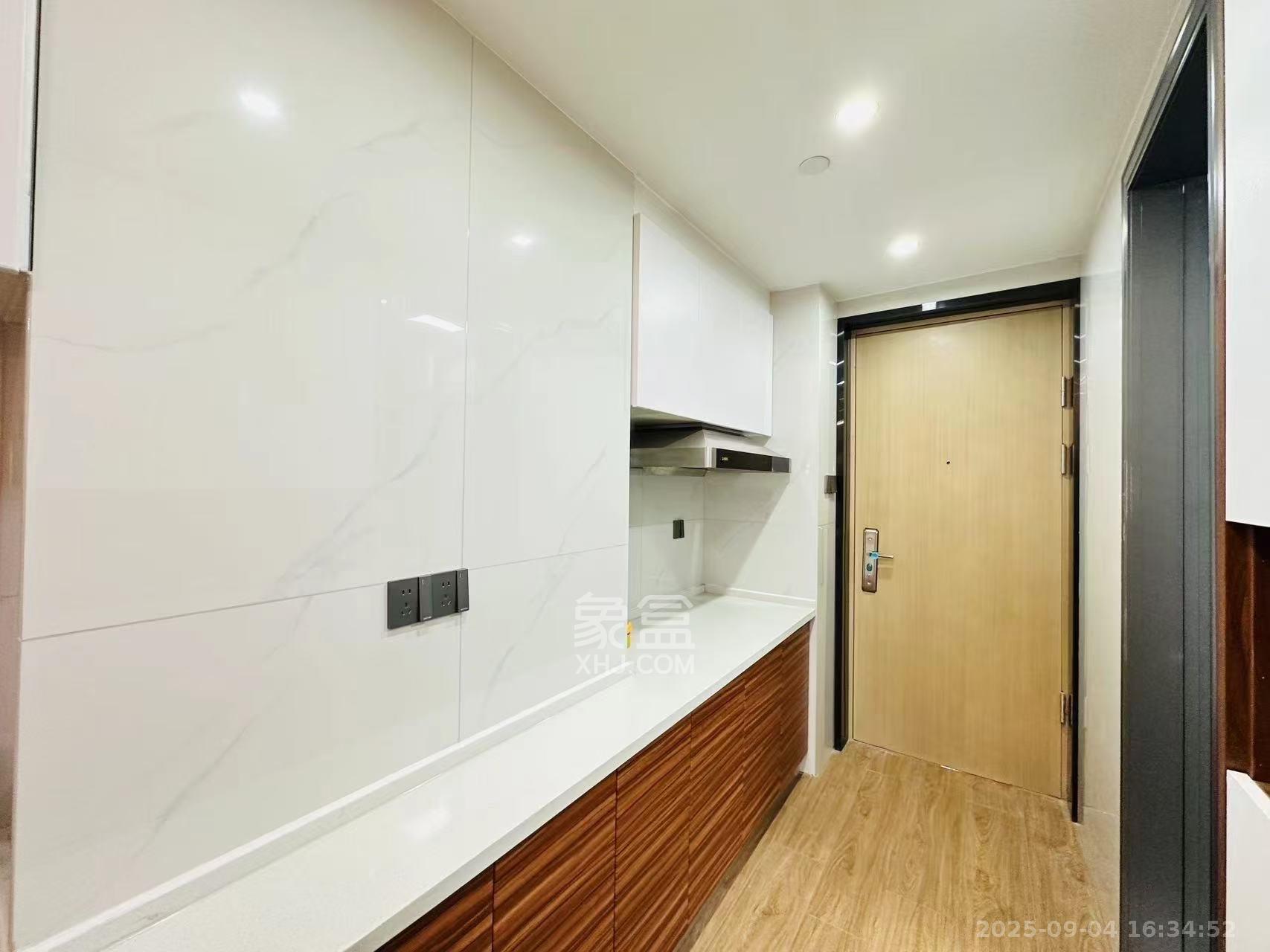 新力铂园(江山云著)  1室0厅0卫    1500.0元/月 新力铂园(江山云著)  1室0厅0卫    1500.0元/月室内图