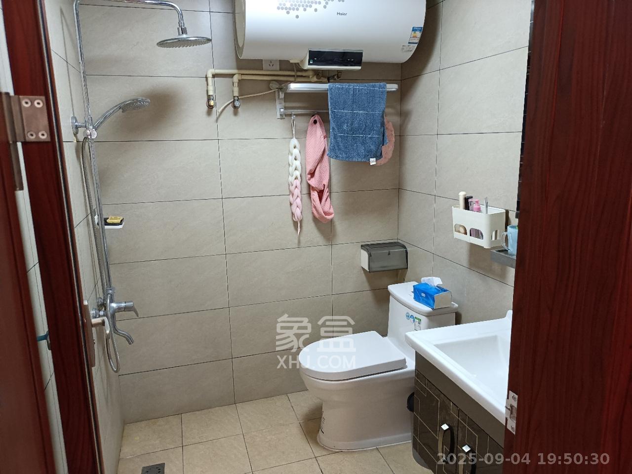 茂华国际湘 6室2厅1卫 5500.0元/月 茂华国际湘 6室2厅1卫 5500.0元/月室内图