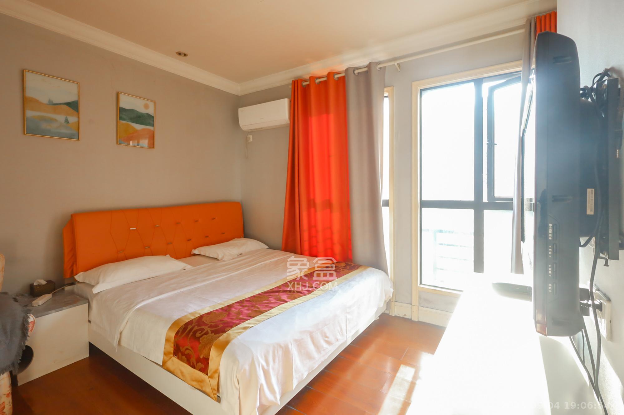 郡原广场  1室1厅1卫    23.8万 郡原广场  1室1厅1卫    23.8万客厅