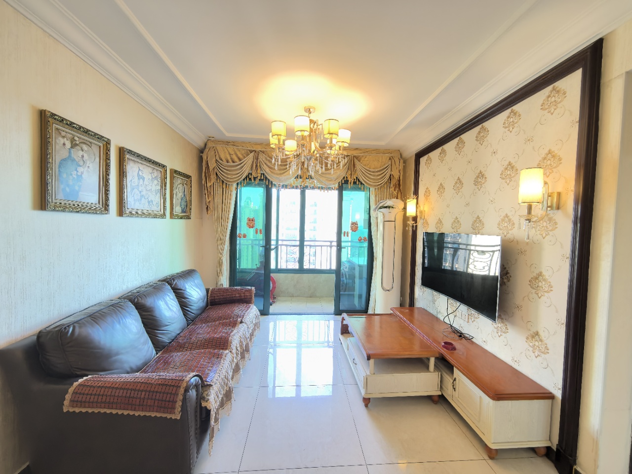 恒大绿洲 2室2厅1卫 1680.0元/月 恒大绿洲 2室2厅1卫 1680.0元/月室内图