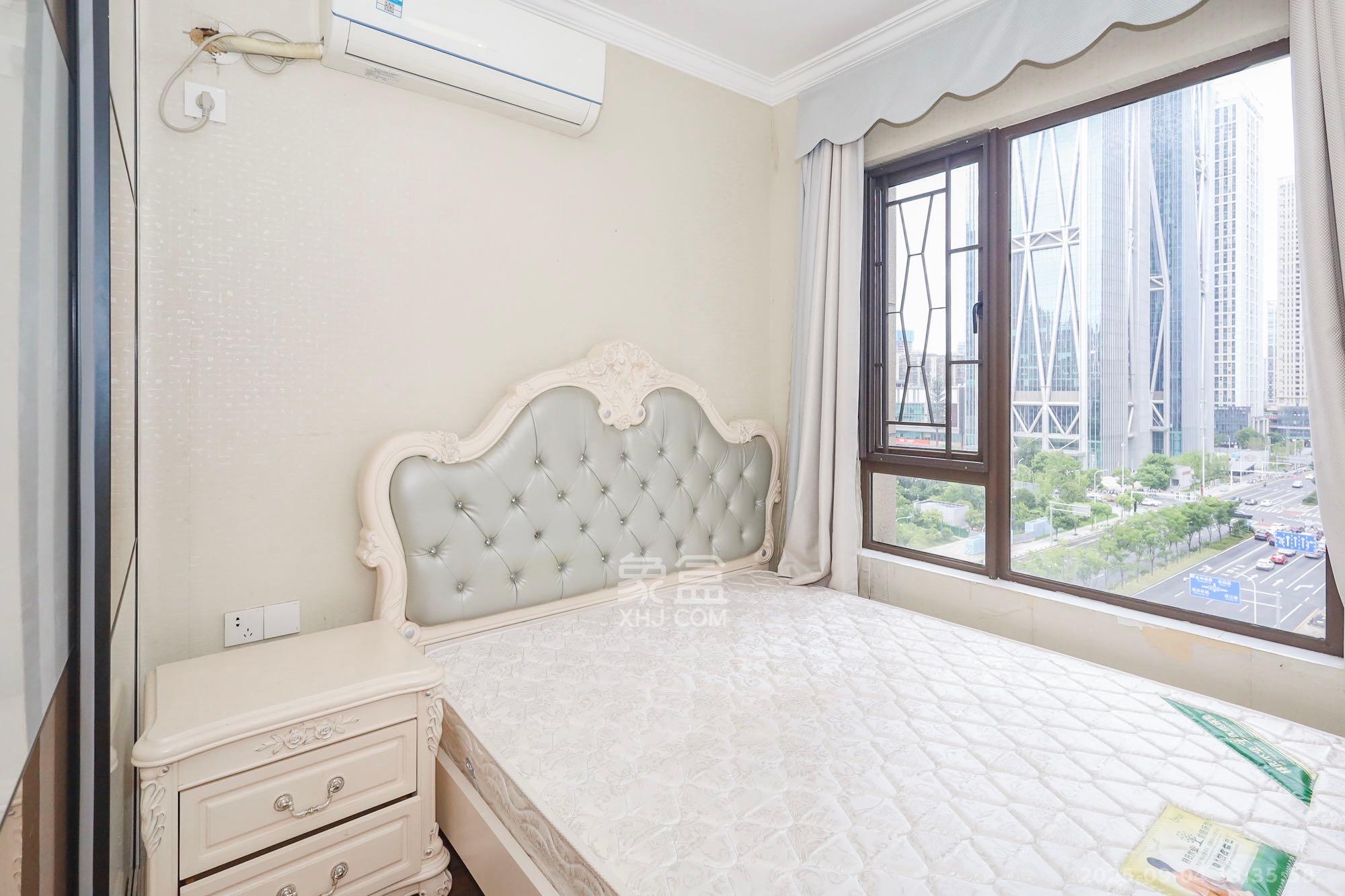 南山雍江汇(滨江国际新城) 3室2厅1卫 3100.0元/月 南山雍江汇(滨江国际新城) 3室2厅1卫 3100.0元/月室内图