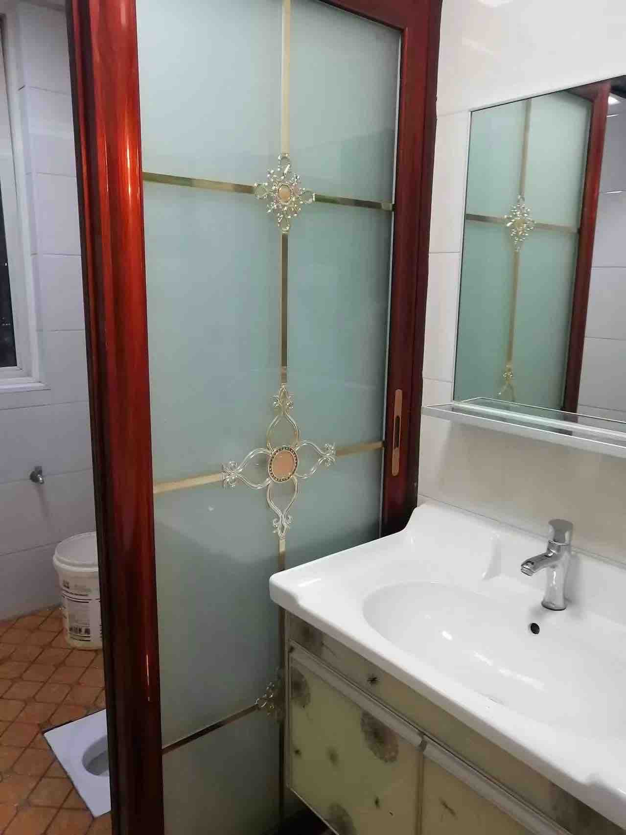 先锋银座  1室0厅0卫    1900.0元/月 先锋银座  1室0厅0卫    1900.0元/月室内图