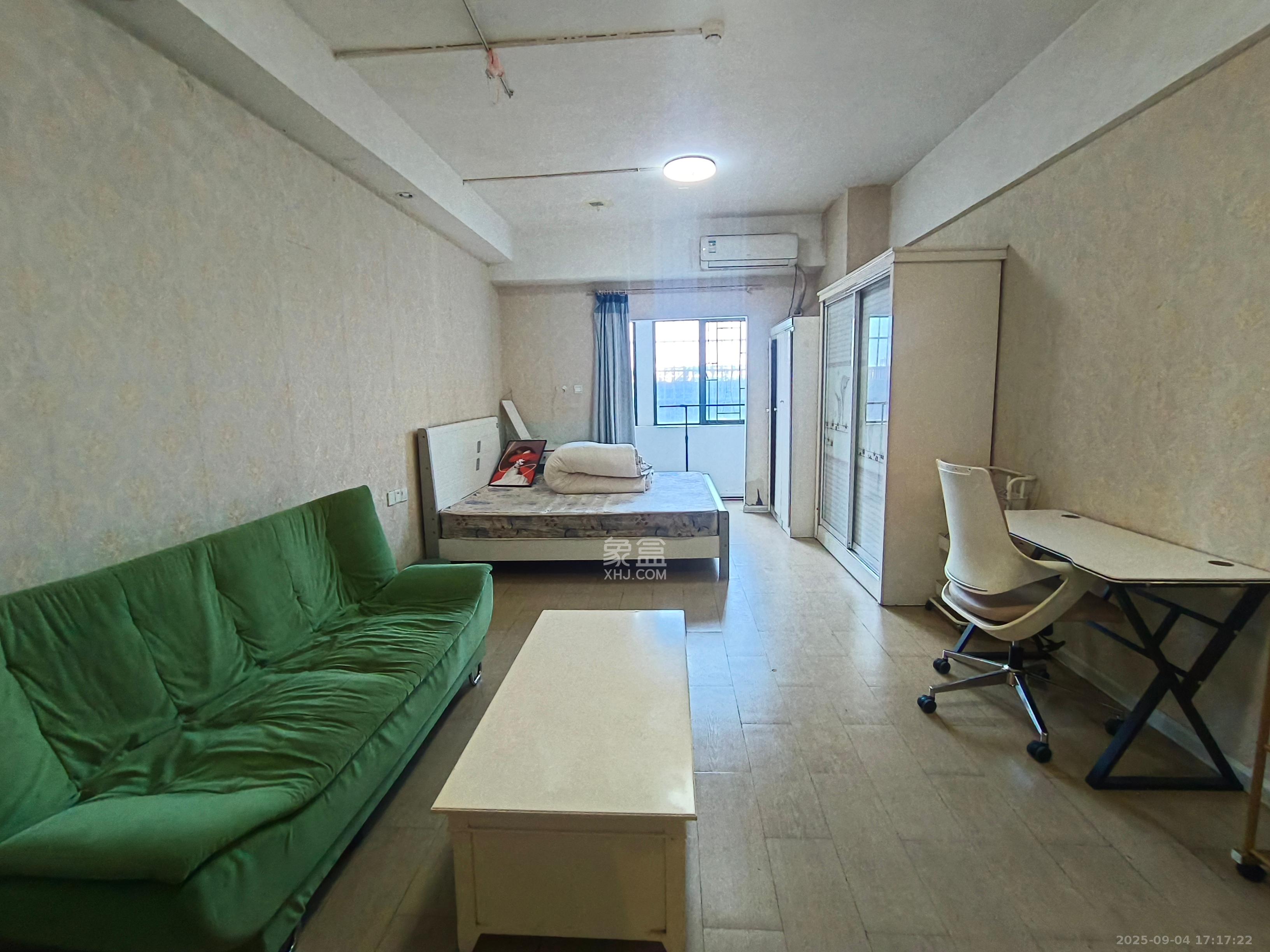 融圣国际  1室1厅1卫    1600.0元/月 融圣国际  1室1厅1卫    1600.0元/月室内图