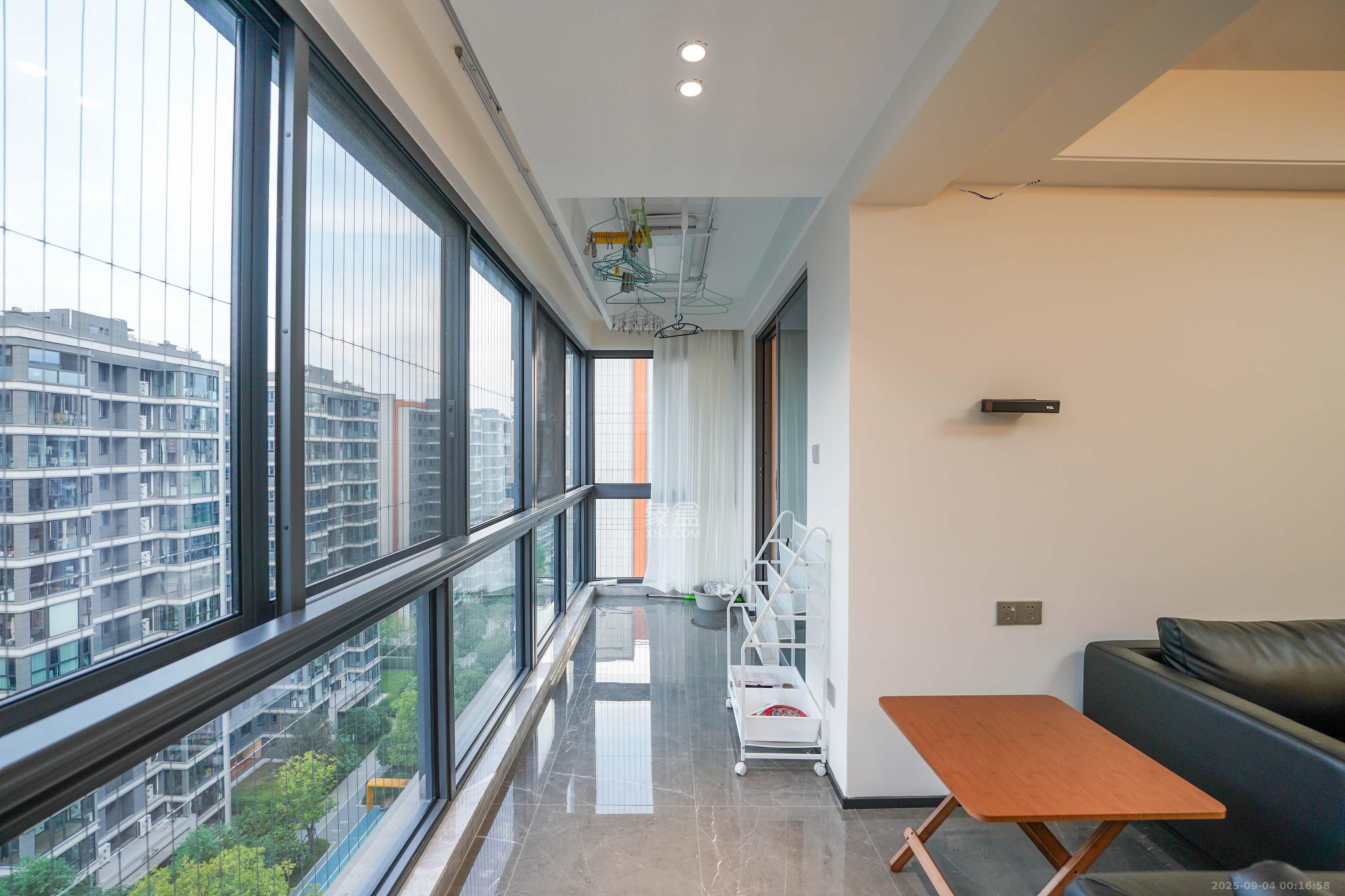 中海寰宇天下  3室2厅2卫    146.0万 中海寰宇天下  3室2厅2卫    146.0万阳台