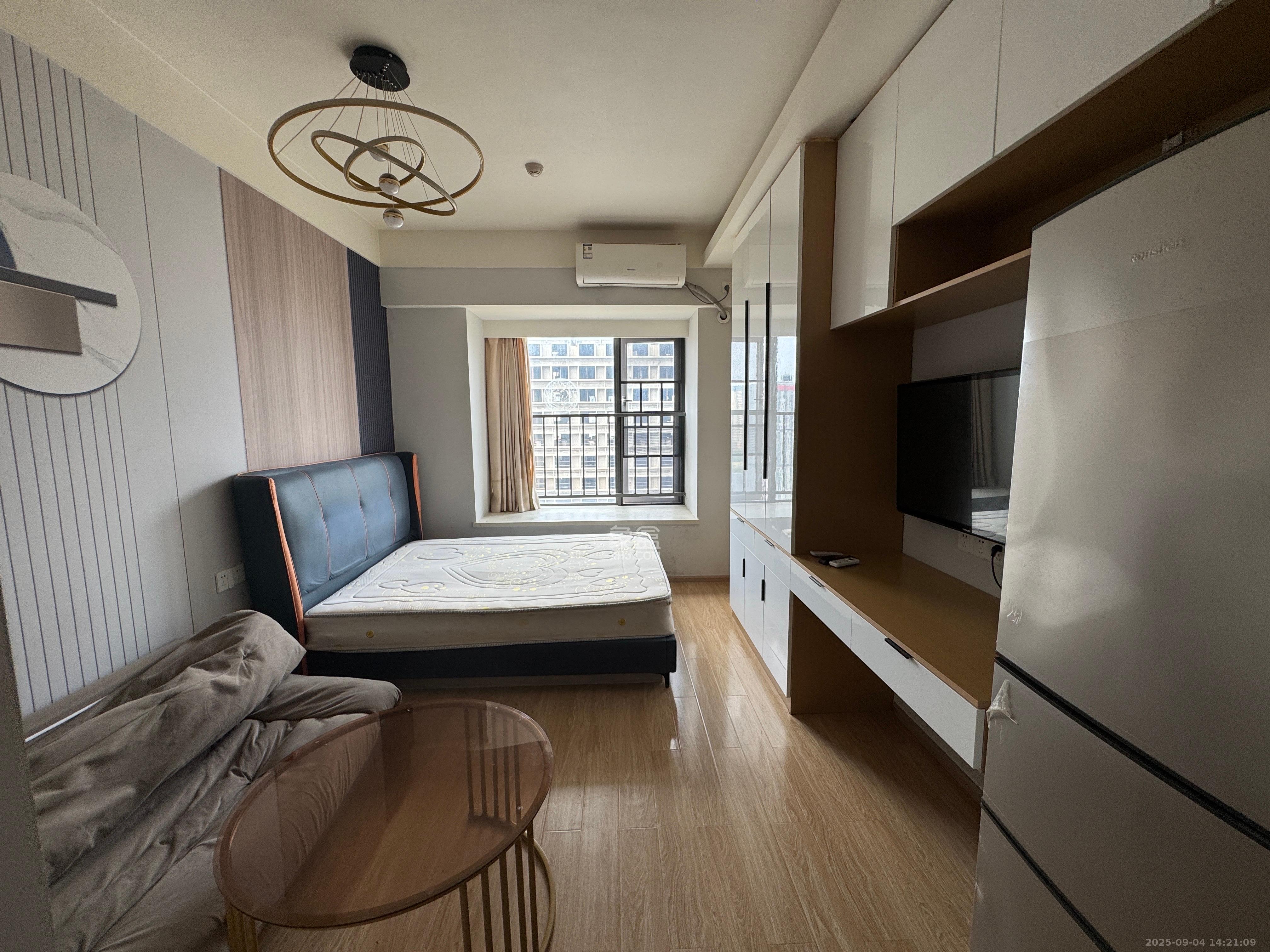 佳兆业云顶都汇 1室0厅0卫 1200.0元/月 佳兆业云顶都汇 1室0厅0卫 1200.0元/月室内图