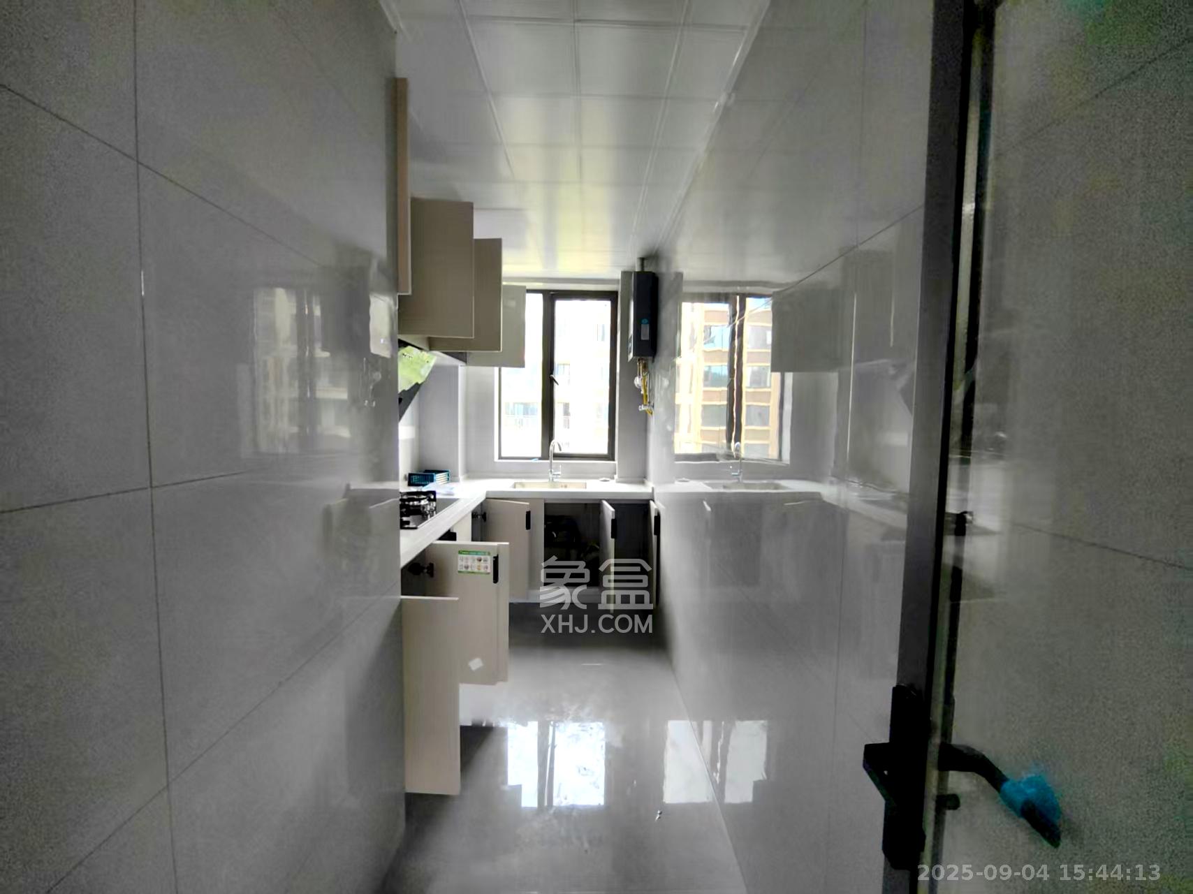 标志和风苑 3室2厅2卫 2800.0元/月 标志和风苑 3室2厅2卫 2800.0元/月室内图