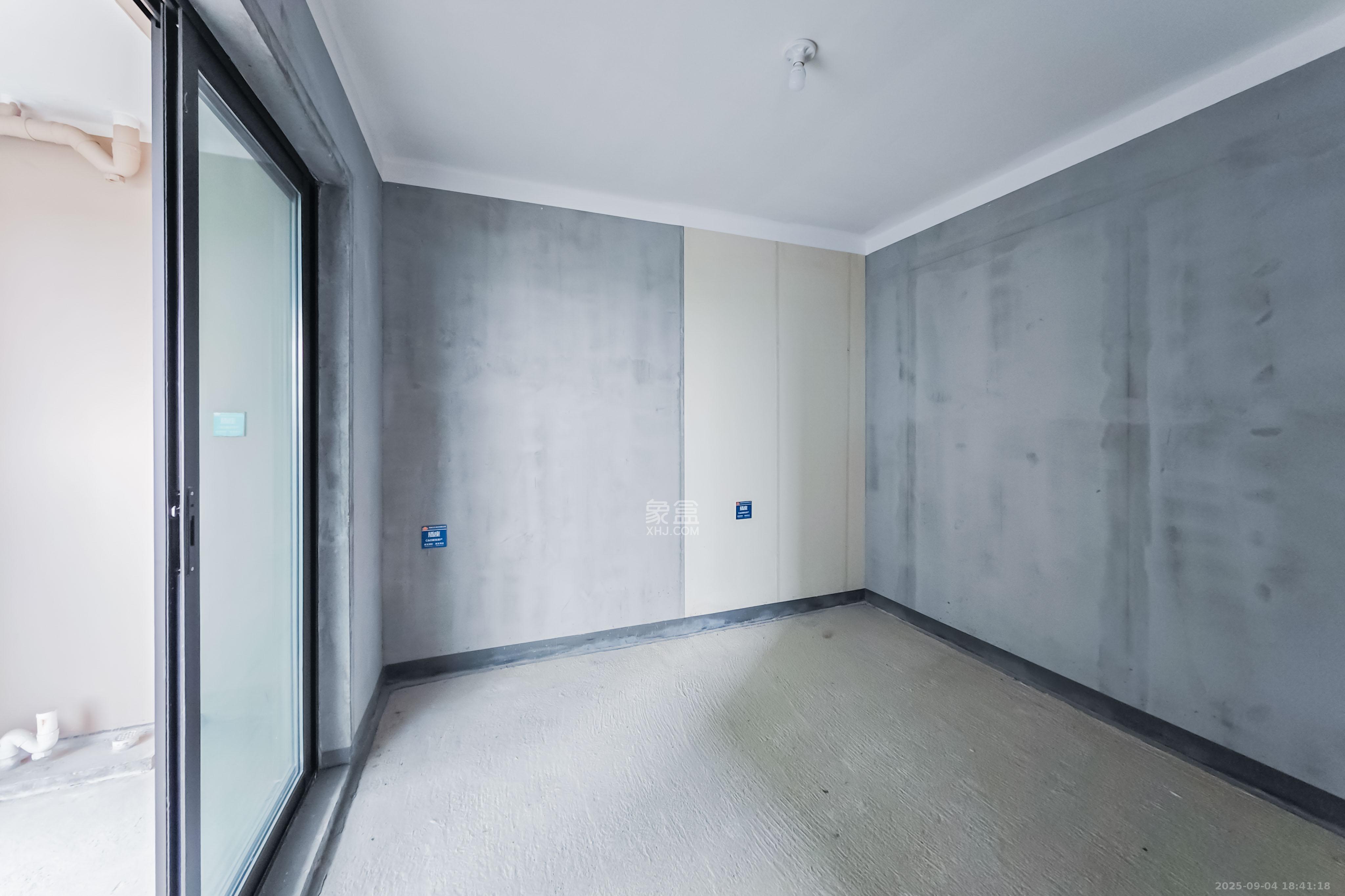 建发玖洲和玺 4室2厅2卫 148.5万 建发玖洲和玺 4室2厅2卫 148.5万其他