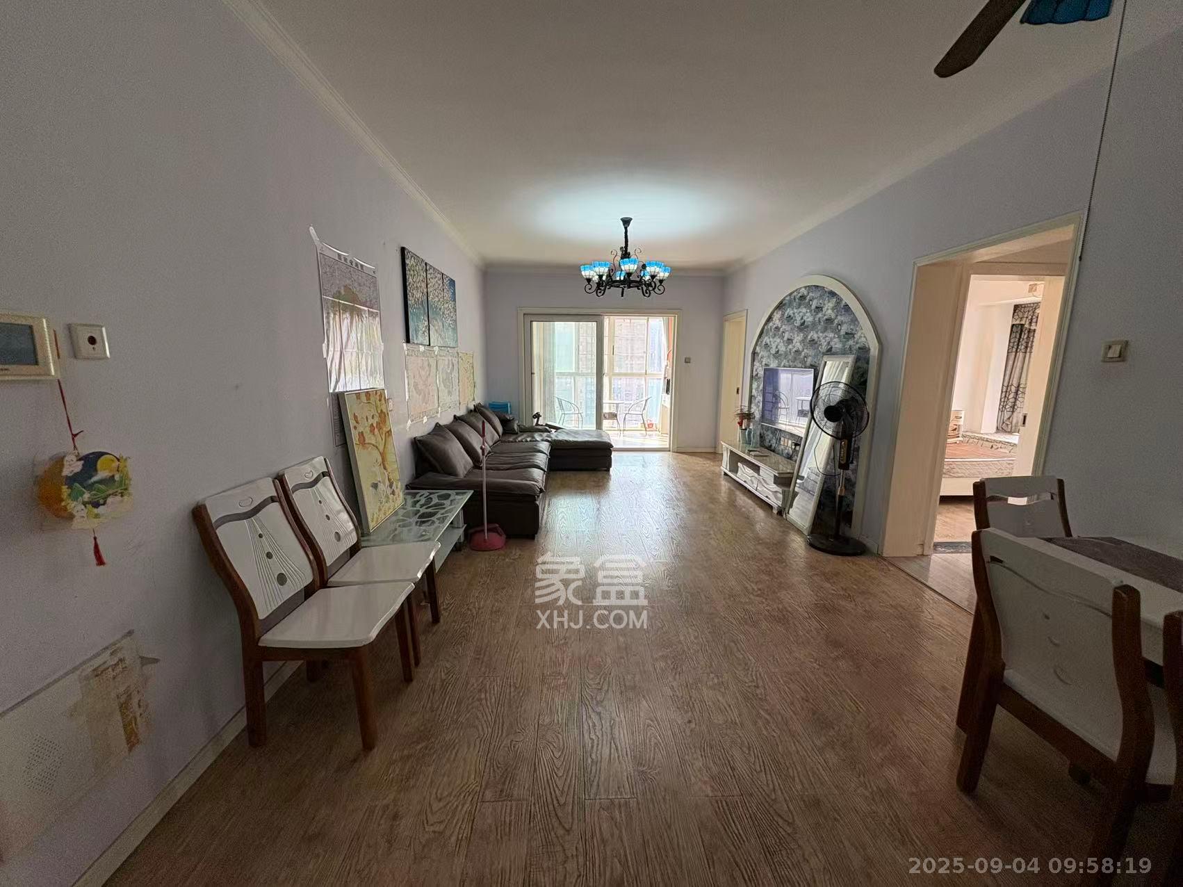 哈佛小镇(五矿哈佛小镇)  3室2厅1卫    1800.0元/月 哈佛小镇(五矿哈佛小镇)  3室2厅1卫    1800.0元/月