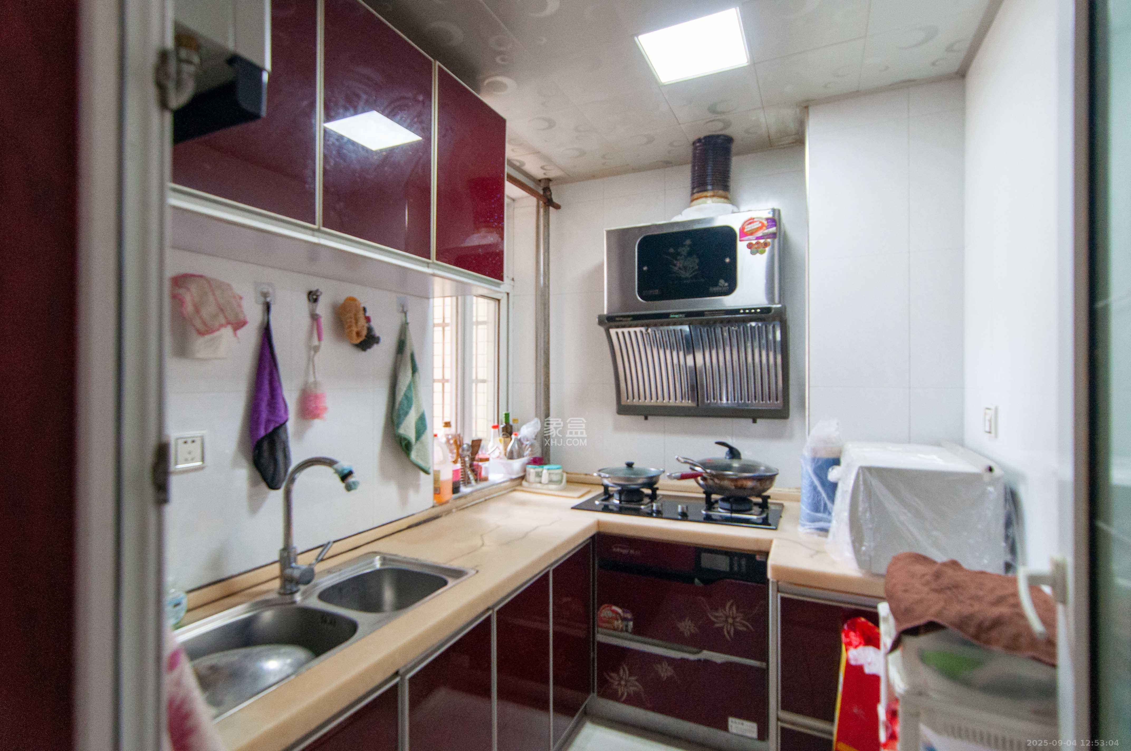 麓谷E家人  1室0厅0卫    68.0万厨房