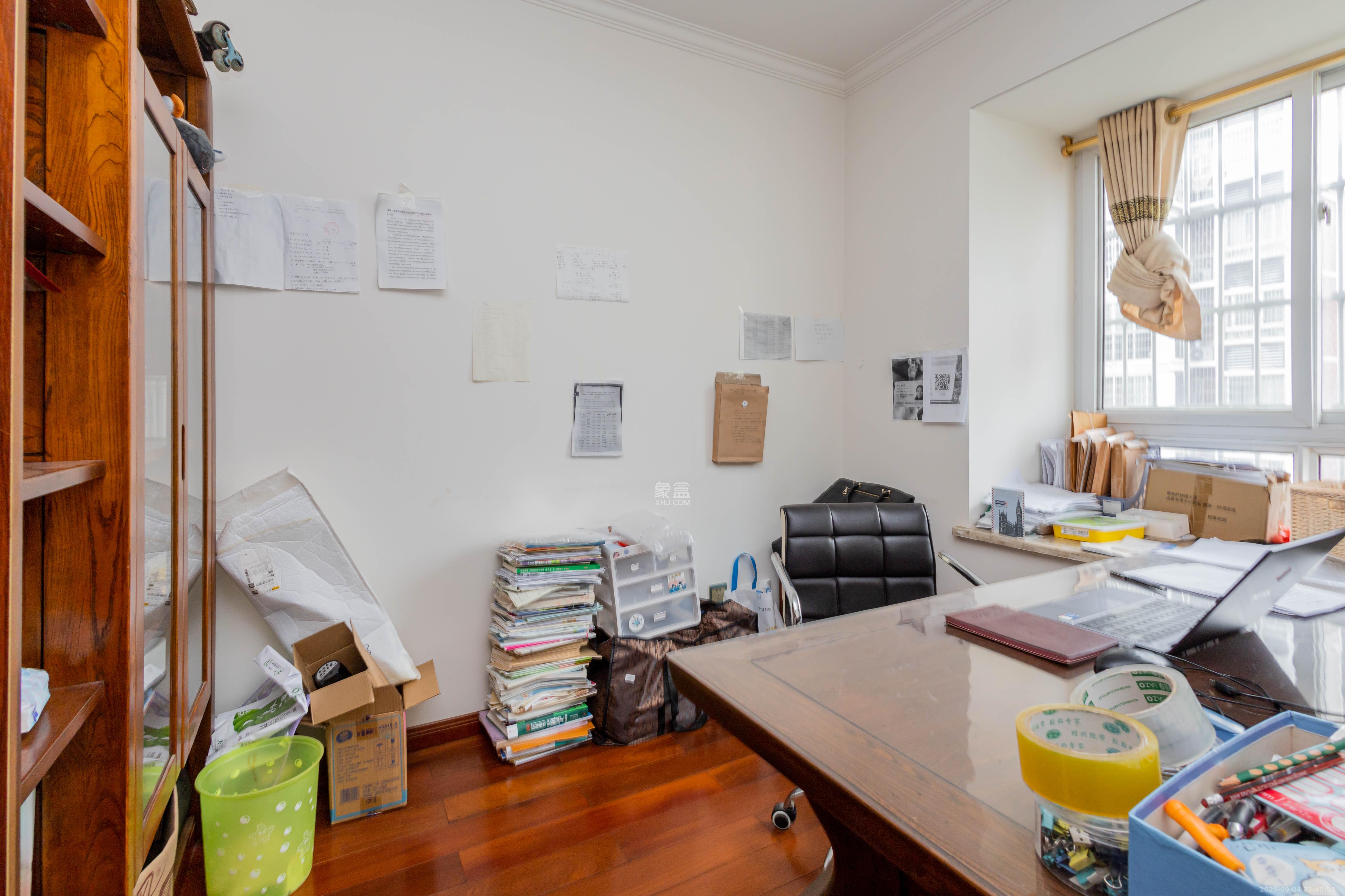 嘉盛和园 4室2厅2卫 99.78万 嘉盛和园 4室2厅2卫 99.78万卧室