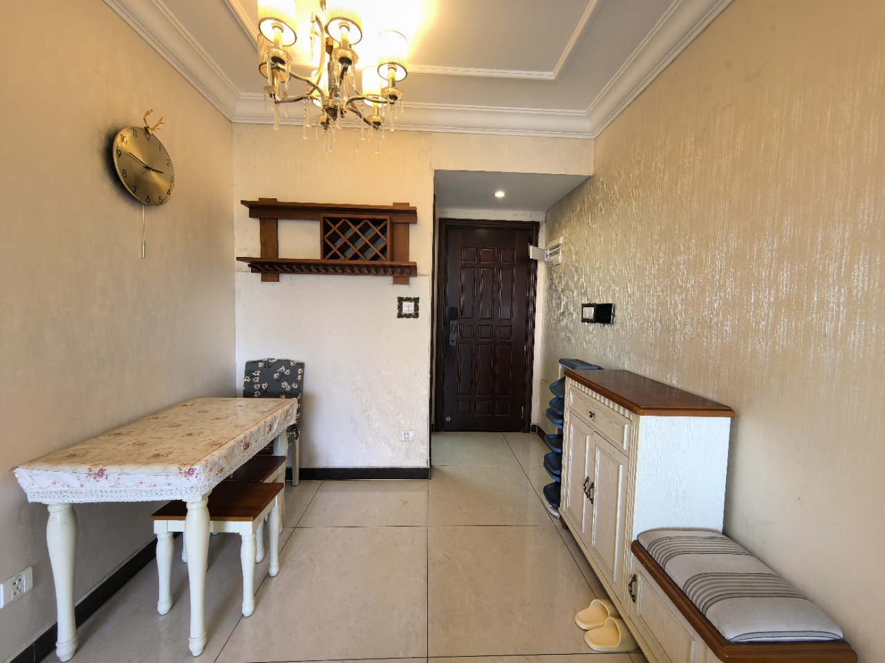 恒大绿洲 2室2厅1卫 1680.0元/月 恒大绿洲 2室2厅1卫 1680.0元/月室内图