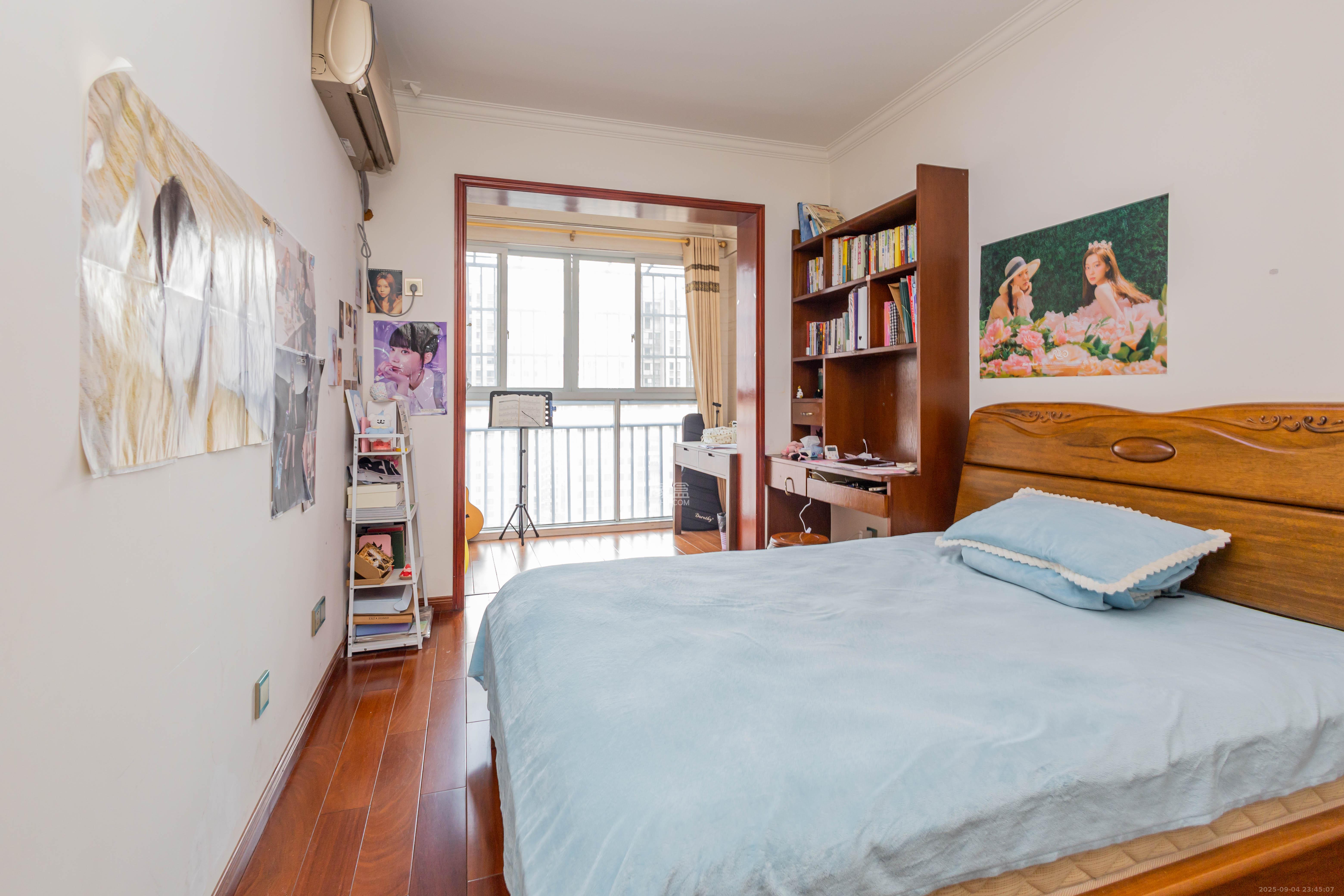 嘉盛和园 4室2厅2卫 99.78万 嘉盛和园 4室2厅2卫 99.78万卧室