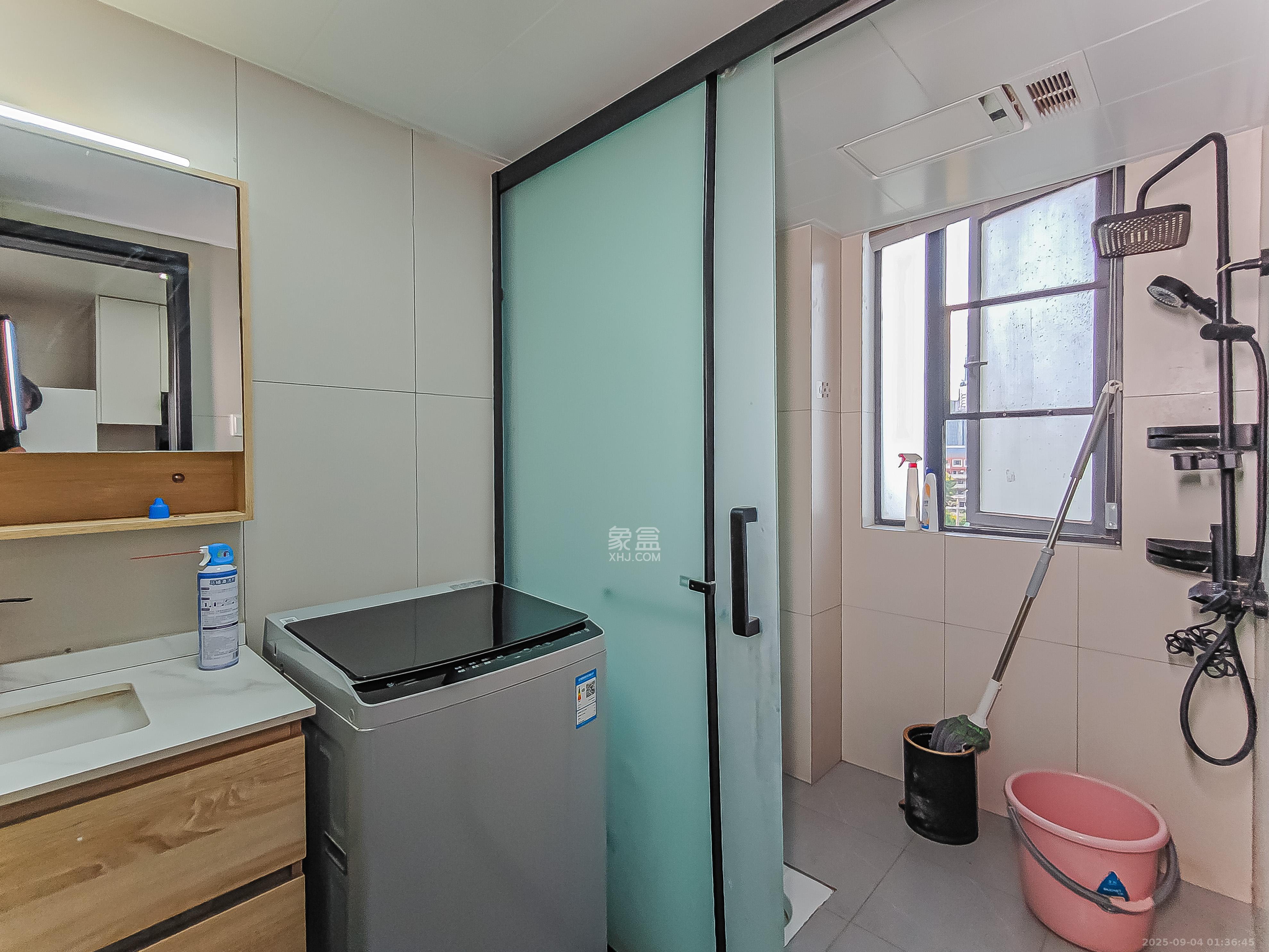 韭菜园嘉苑  4室1厅1卫    225.0万 韭菜园嘉苑  4室1厅1卫    225.0万卫生间