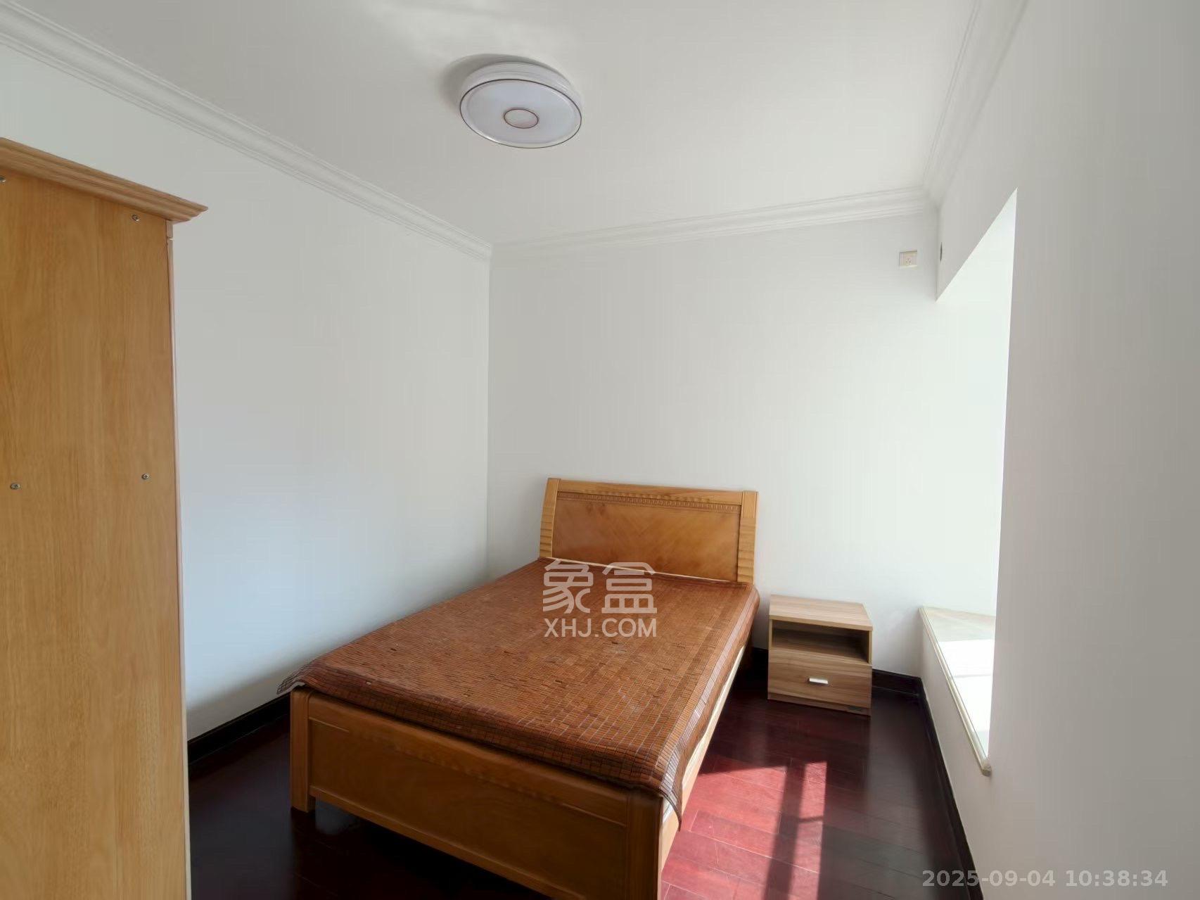 恒大绿洲 2室2厅1卫 2300.0元/月 恒大绿洲 2室2厅1卫 2300.0元/月室内图