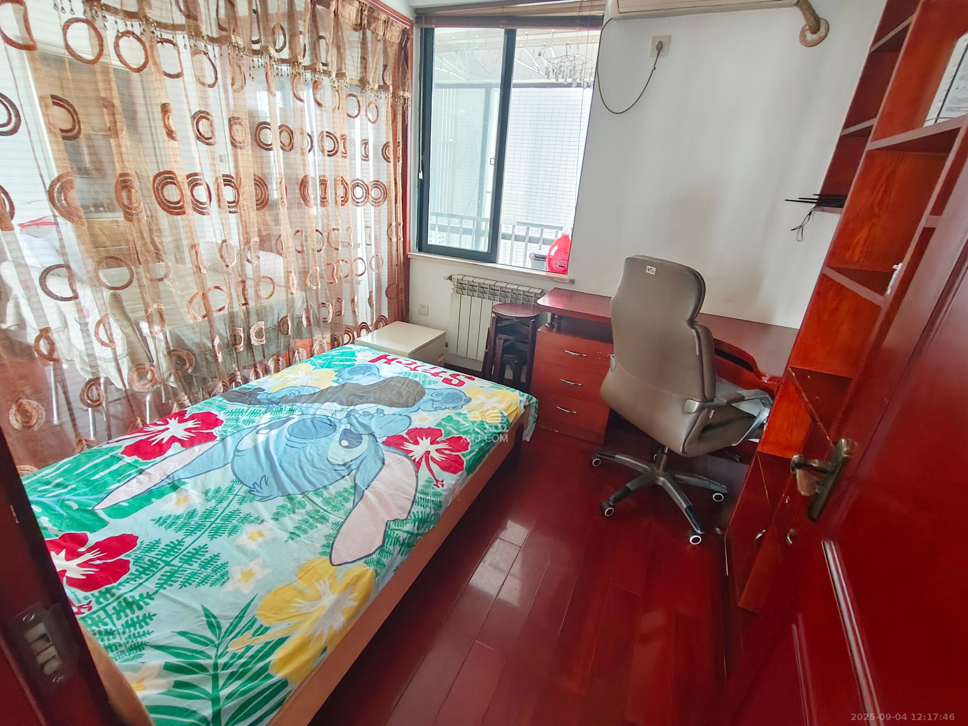 和庄 3室2厅1卫 2500.0元/月 和庄 3室2厅1卫 2500.0元/月室内图