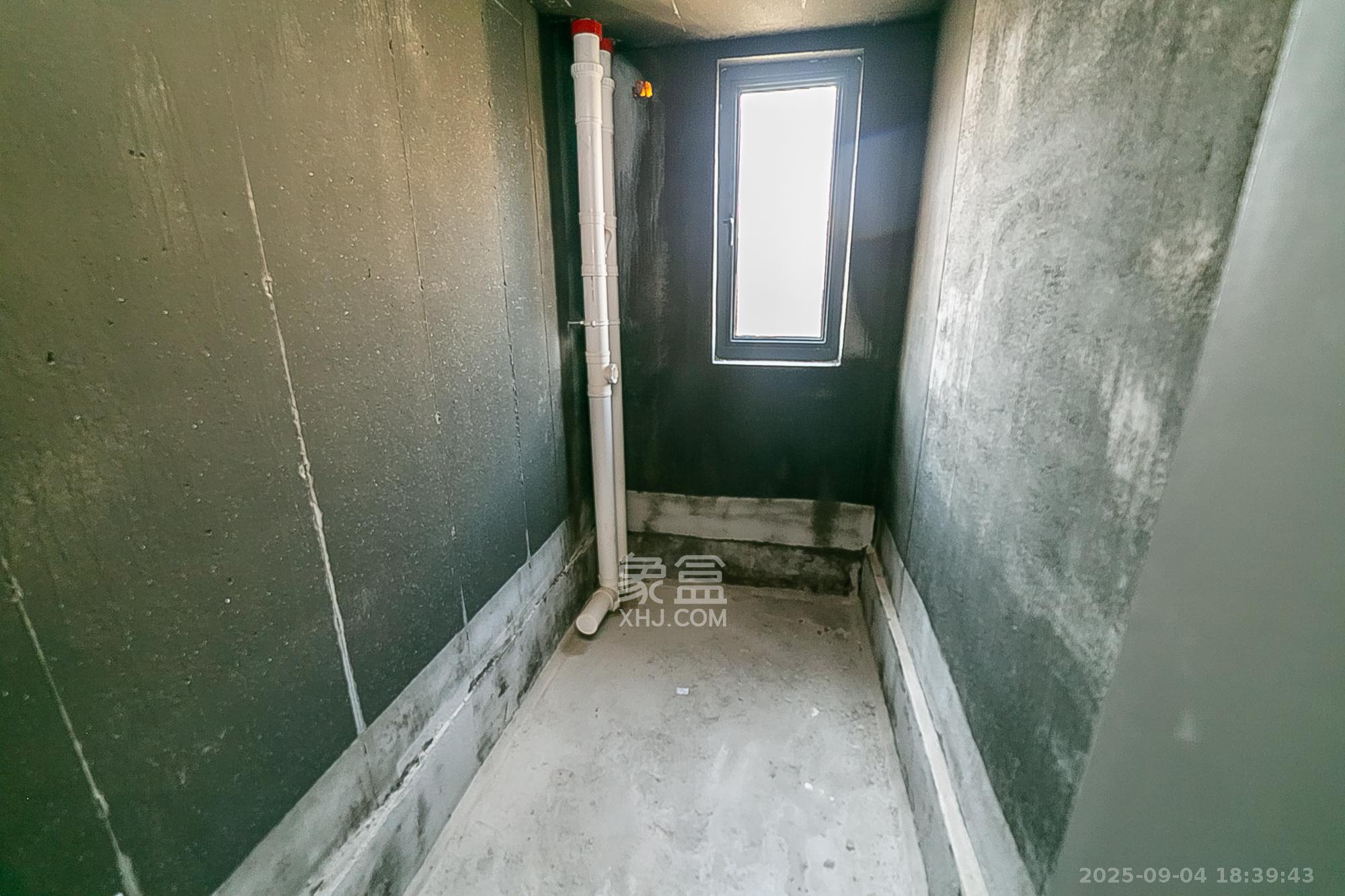 岭福家苑（天心佳苑）  3室2厅2卫    108.0万卫生间